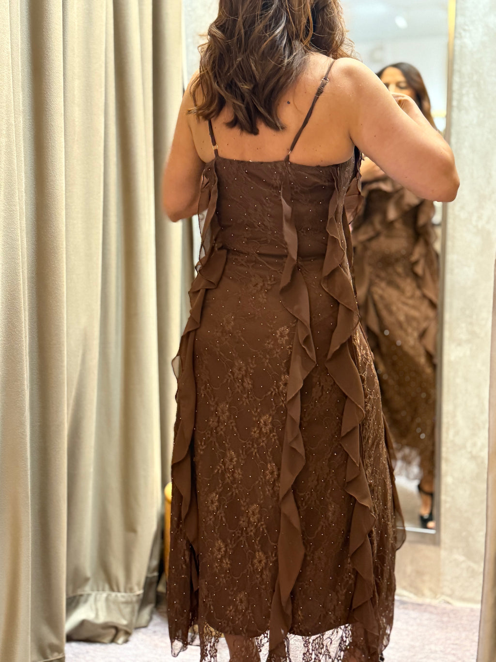 VESTIDO MIDI FOLHOS