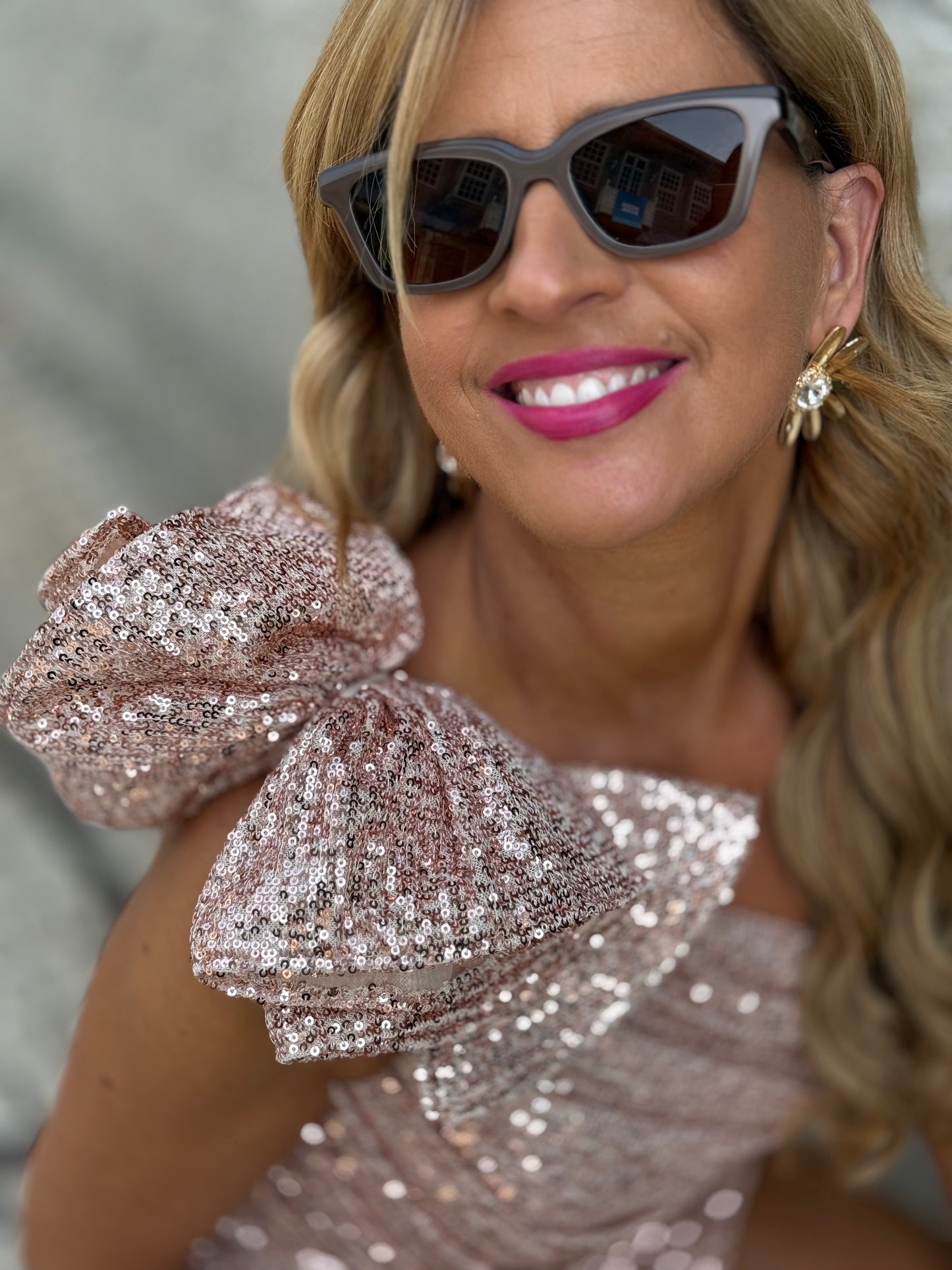 VESTIDO ROSA BRILHO