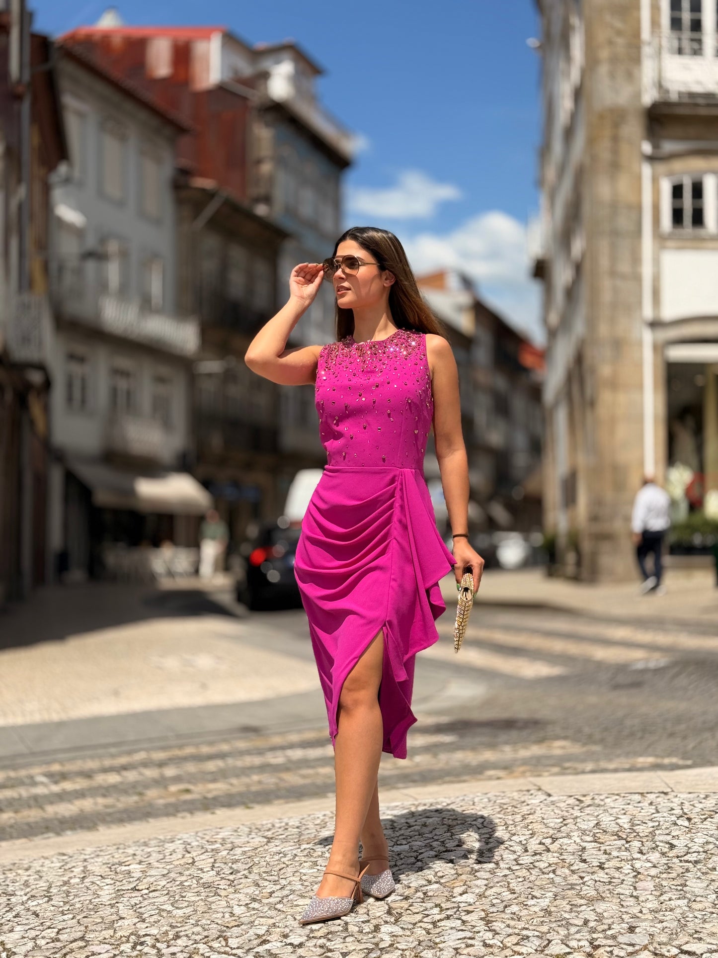 Vestido lexus midi com pedraria
