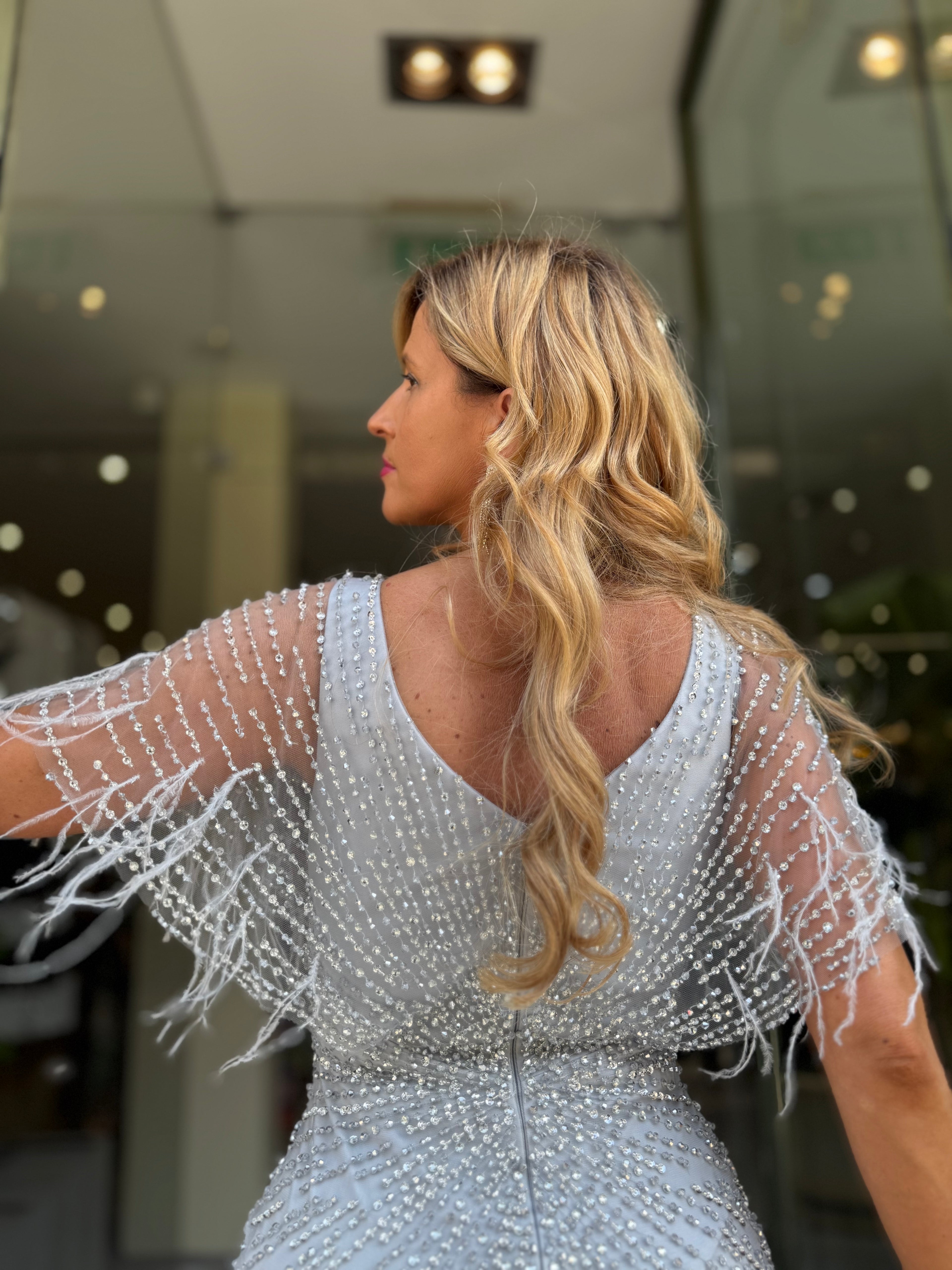 VESTIDO PRATADO LANTEJOULAS