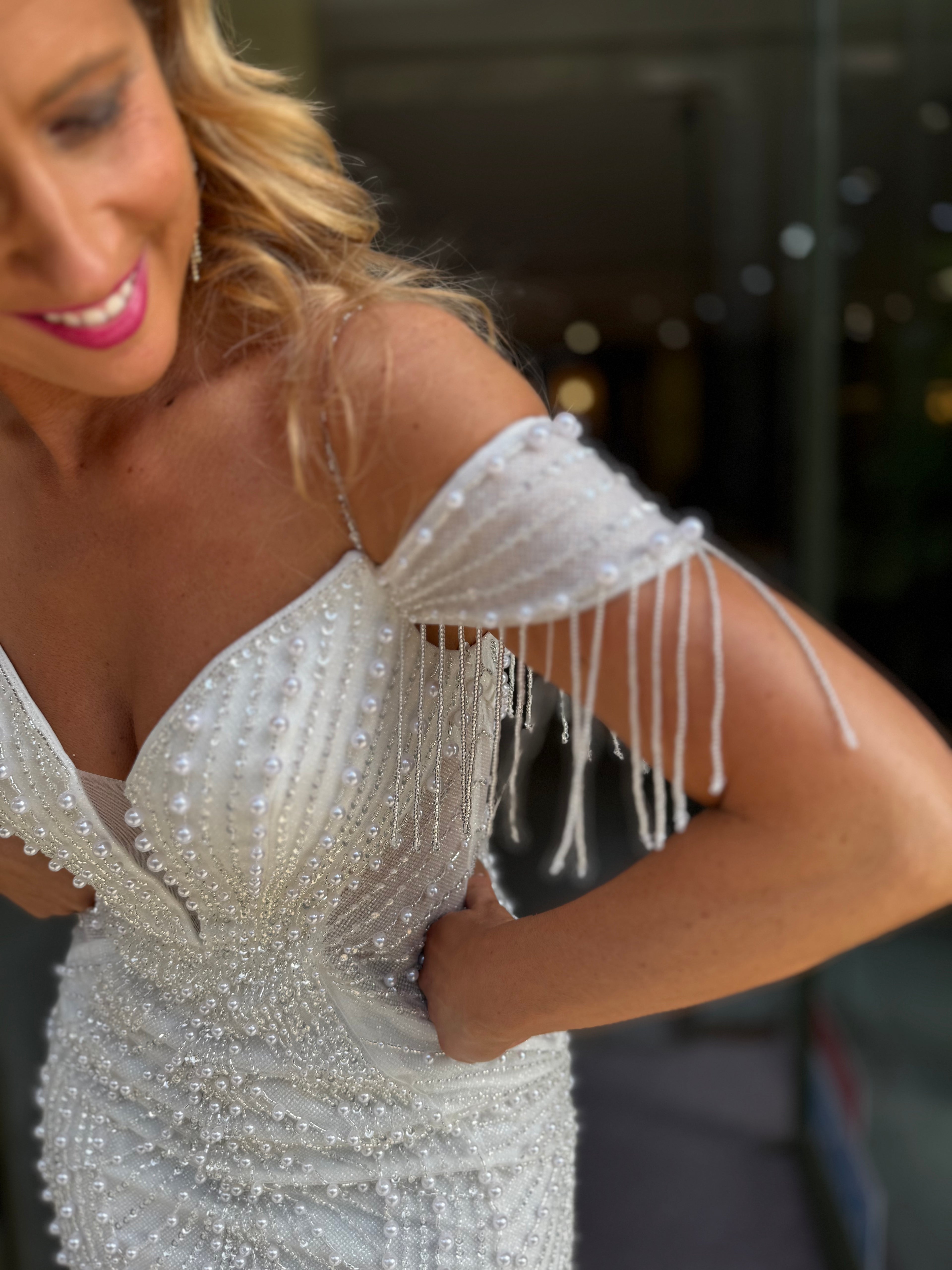 VESTIDO BRANCO PÉROLAS