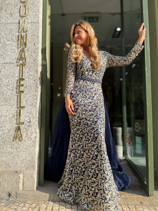VESTIDO AZUL BORDADO DOURADO