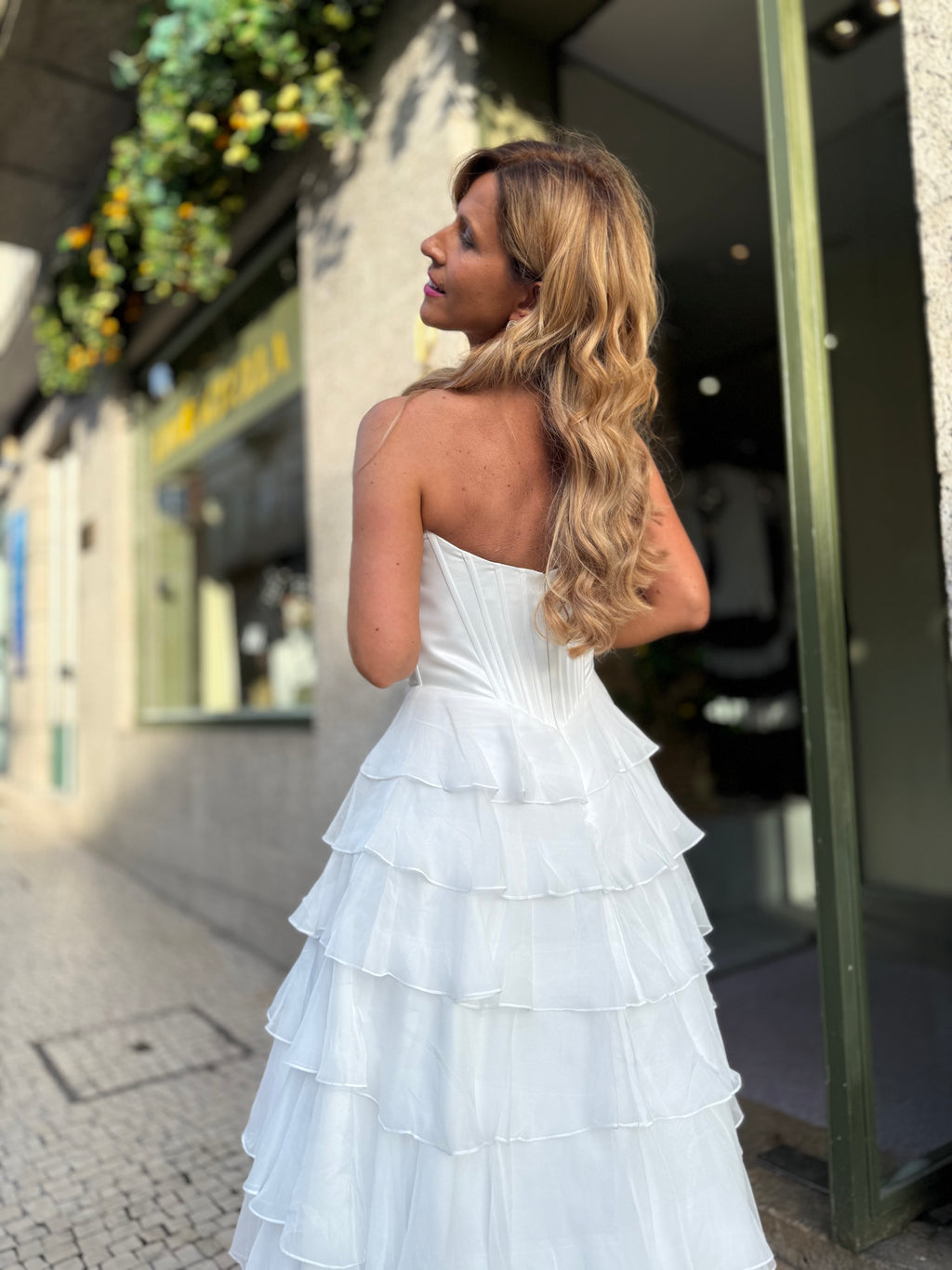 VESTIDO LONGO FOLHOS