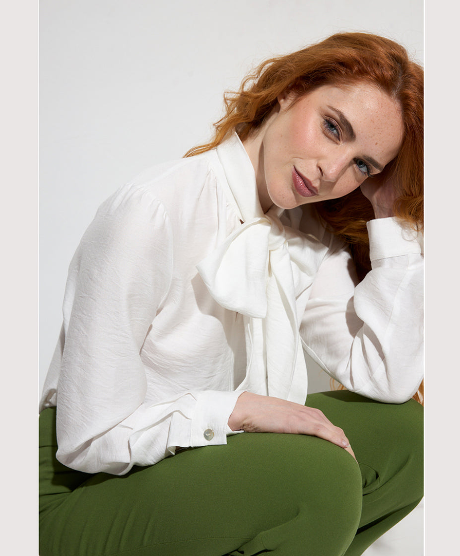 Blusa de laçada