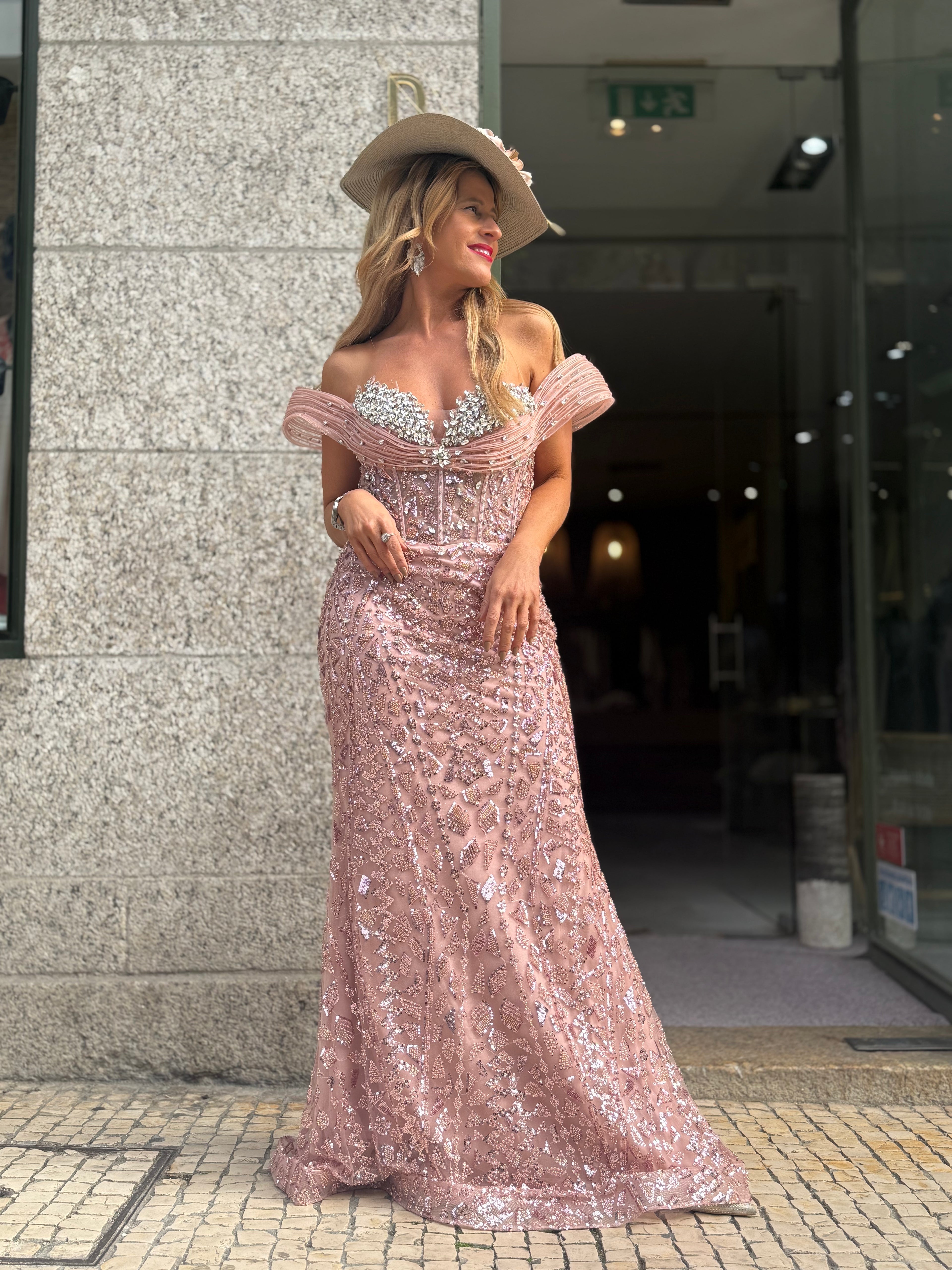 VESTIDO ROSA NUDE ELEGANTE