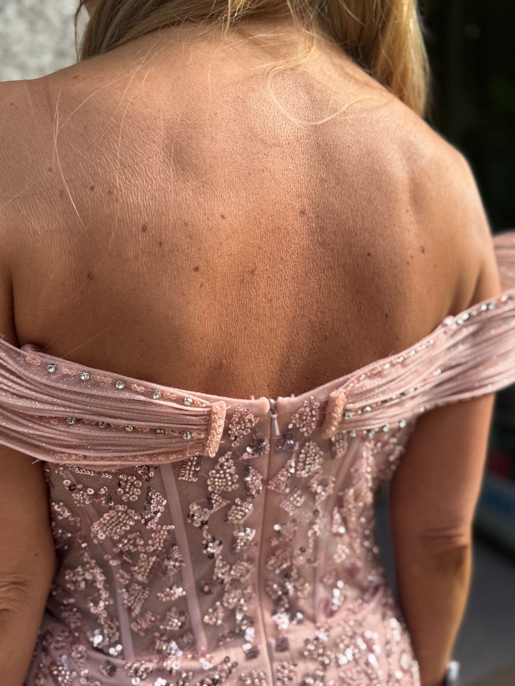VESTIDO ROSA NUDE ELEGANTE