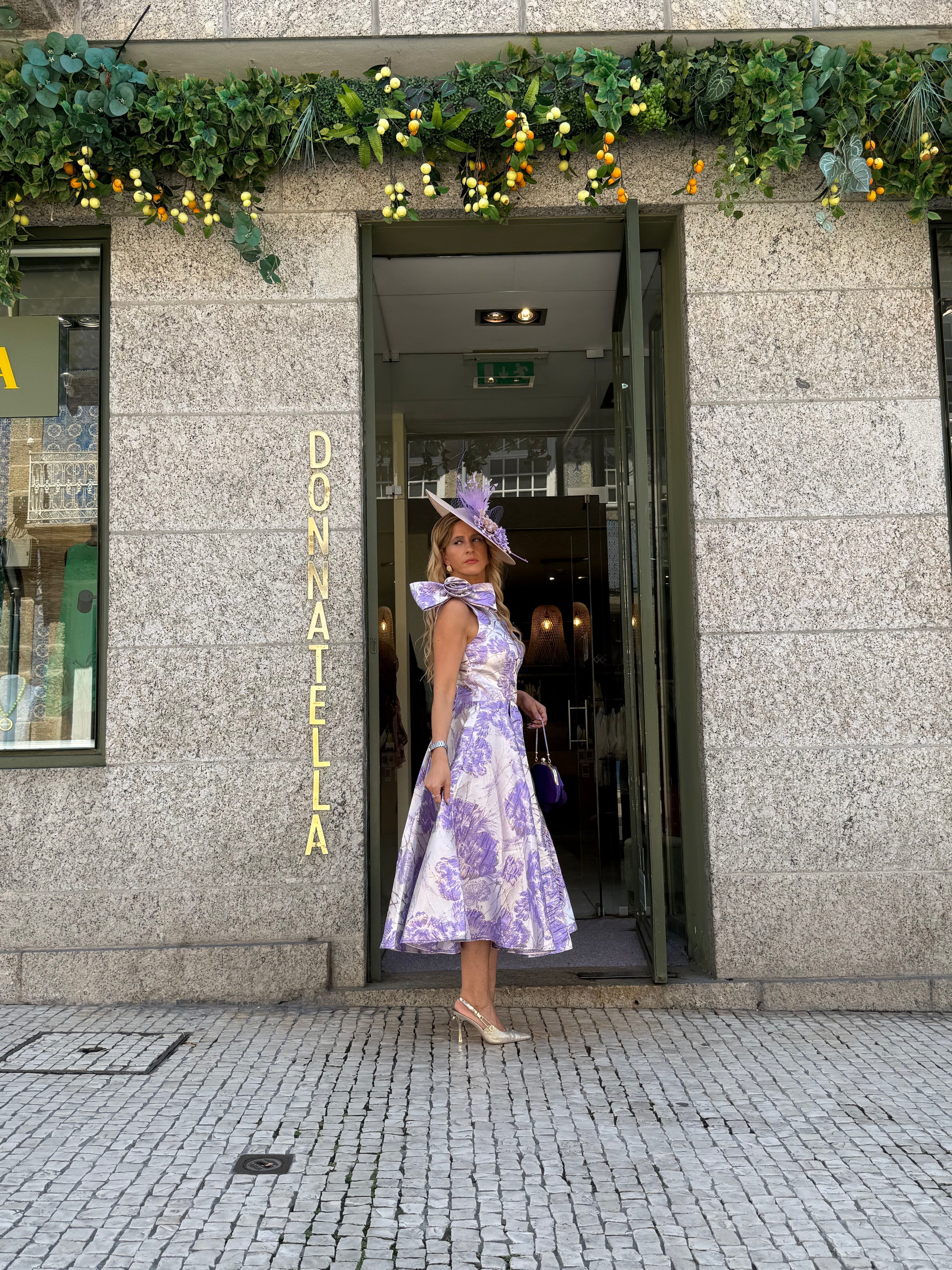 VESTIDO MIDI BROCADO