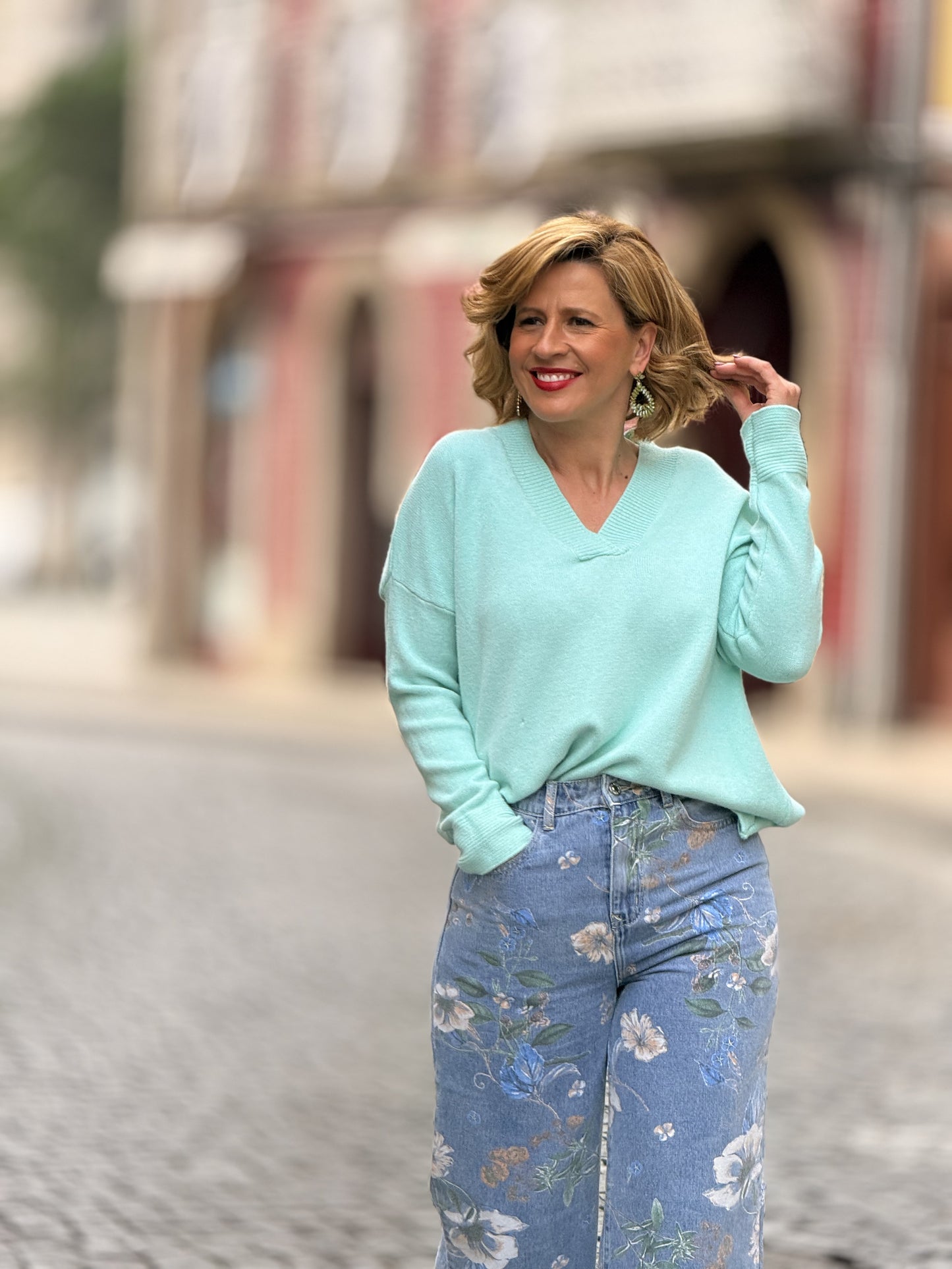 Calça de ganga com flores