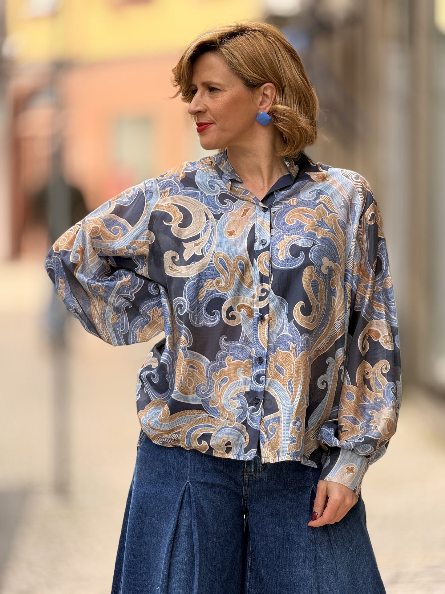 Blusa padrão floral