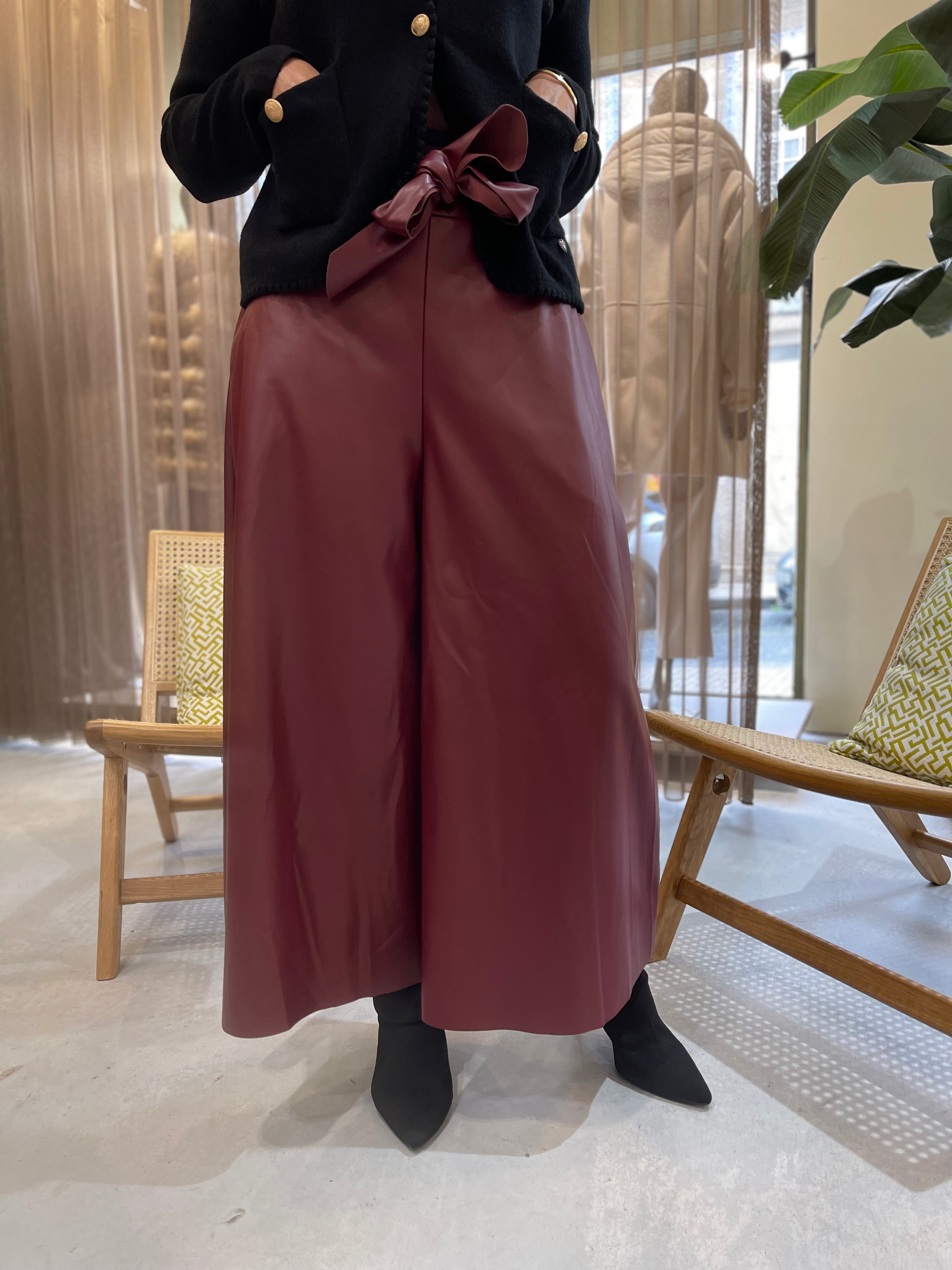 CULOTE DE ECOPELE COM LAÇADA