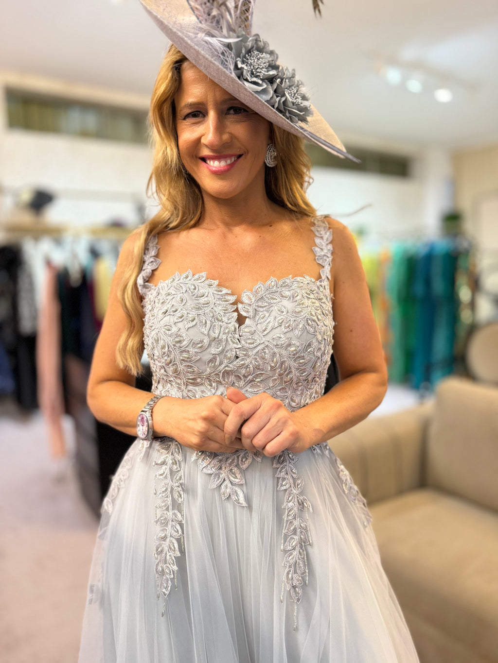 VESTIDO CINZA TULE BORDADO