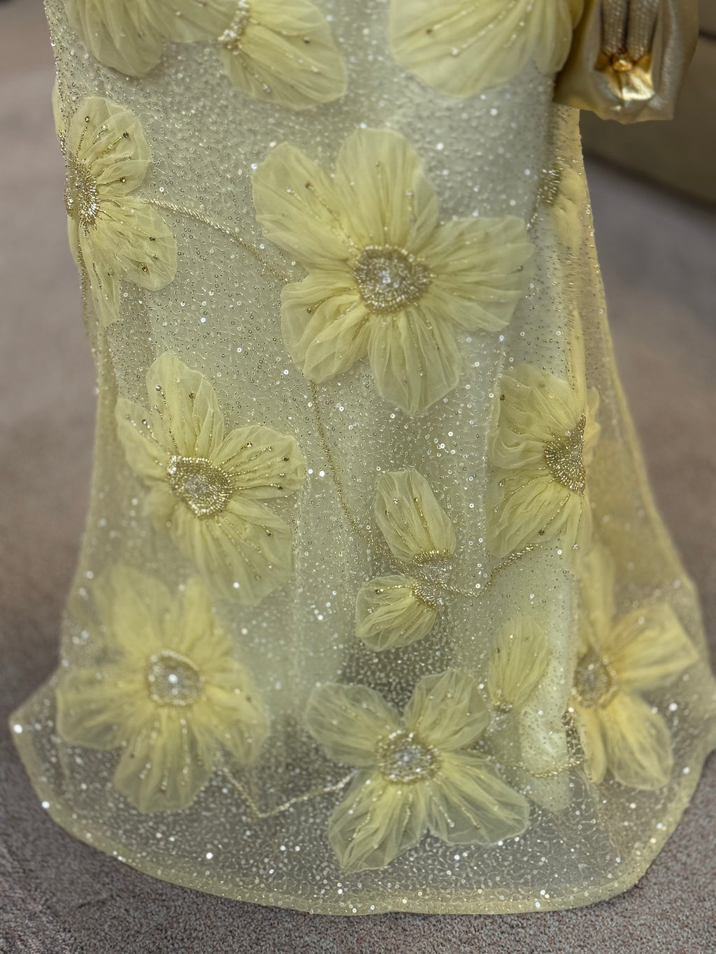 VESTIDO AMARELO SEREIA
