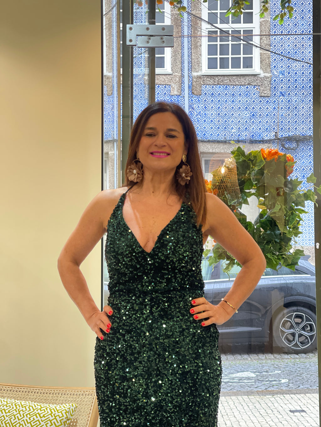 VESTIDO SEREIA LANTEJOULAS