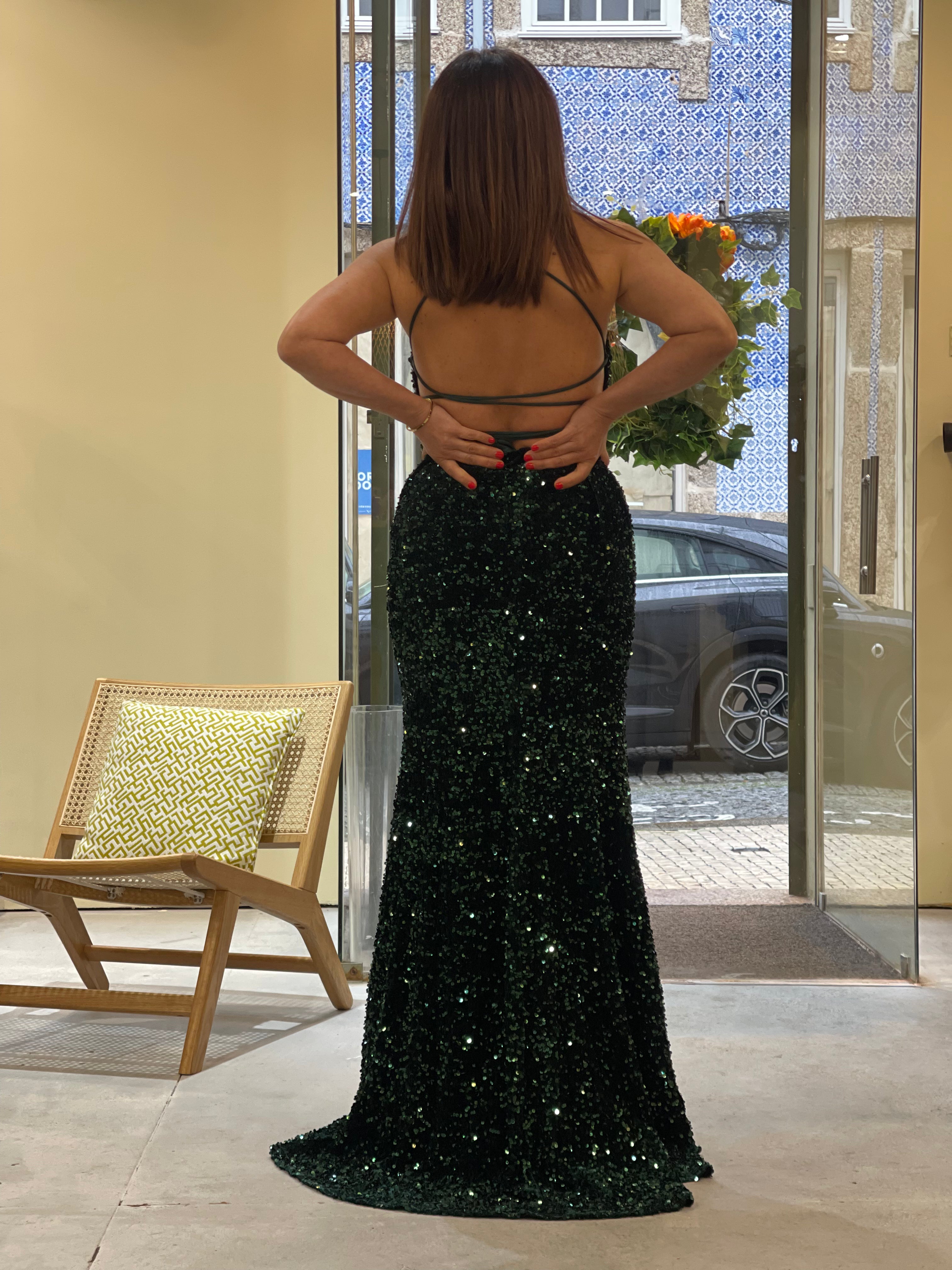 VESTIDO SEREIA LANTEJOULAS
