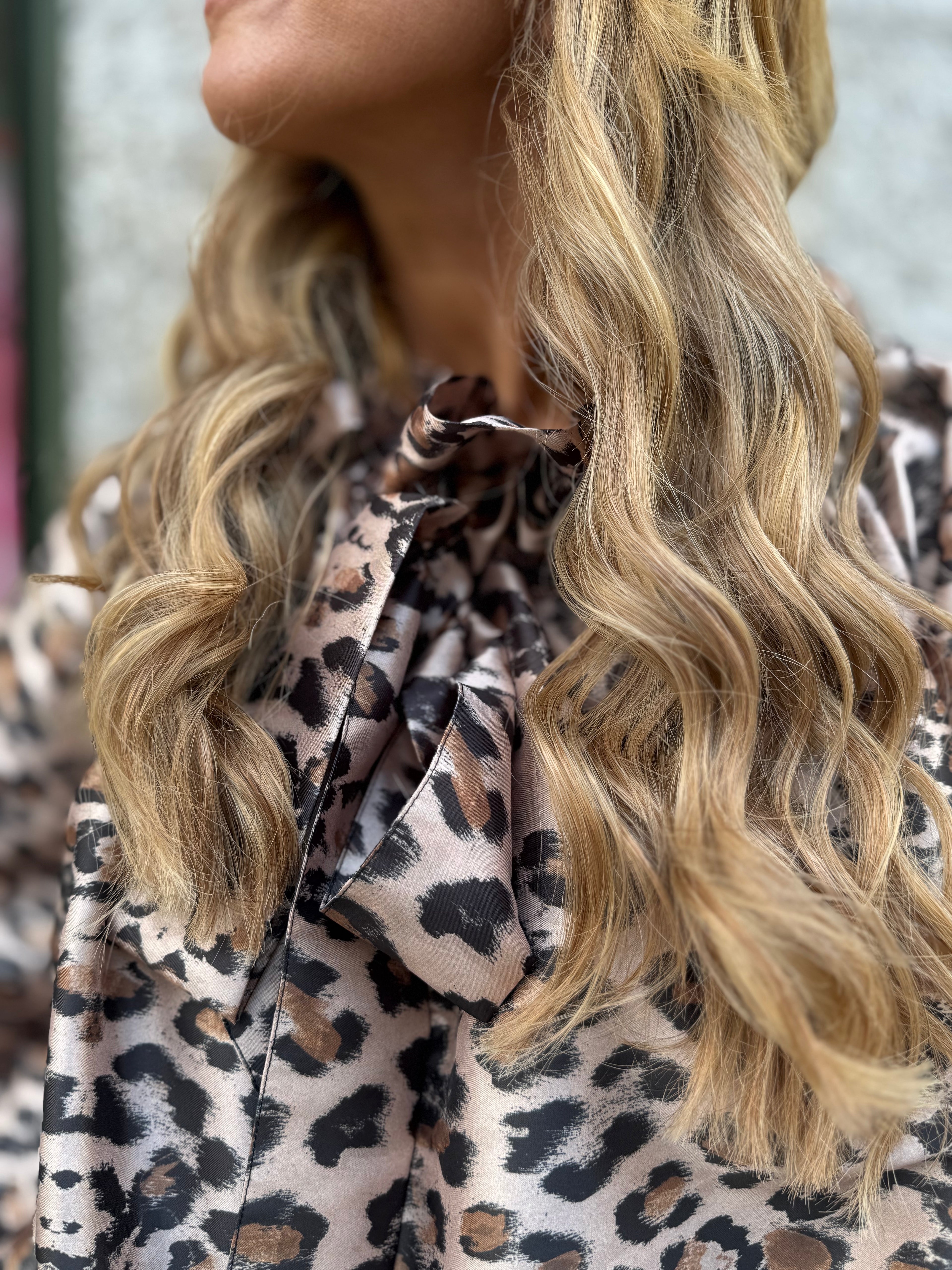 VESTIDO LEOPARDO CURTO