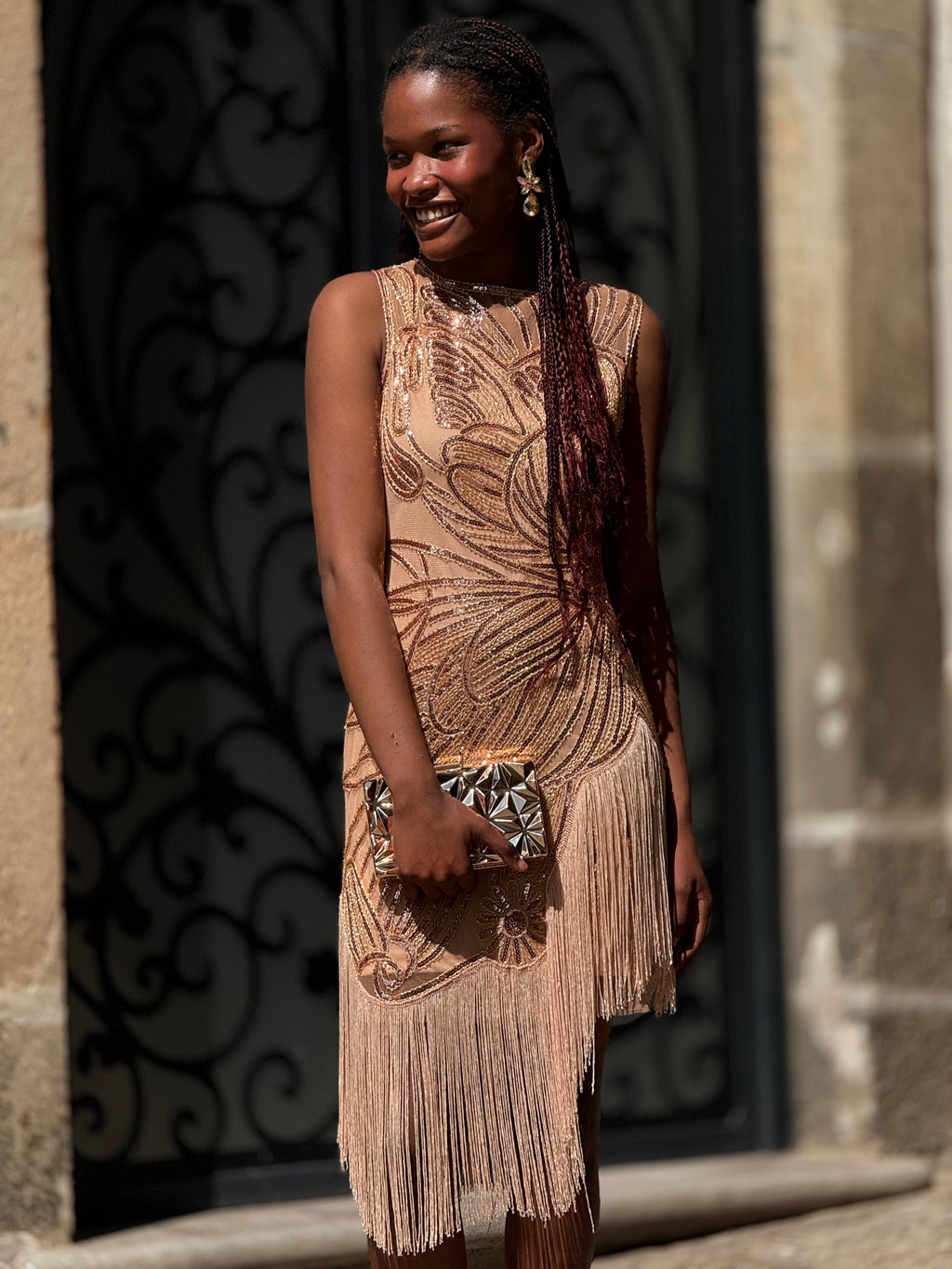 Vestido lantejoulas e franjas