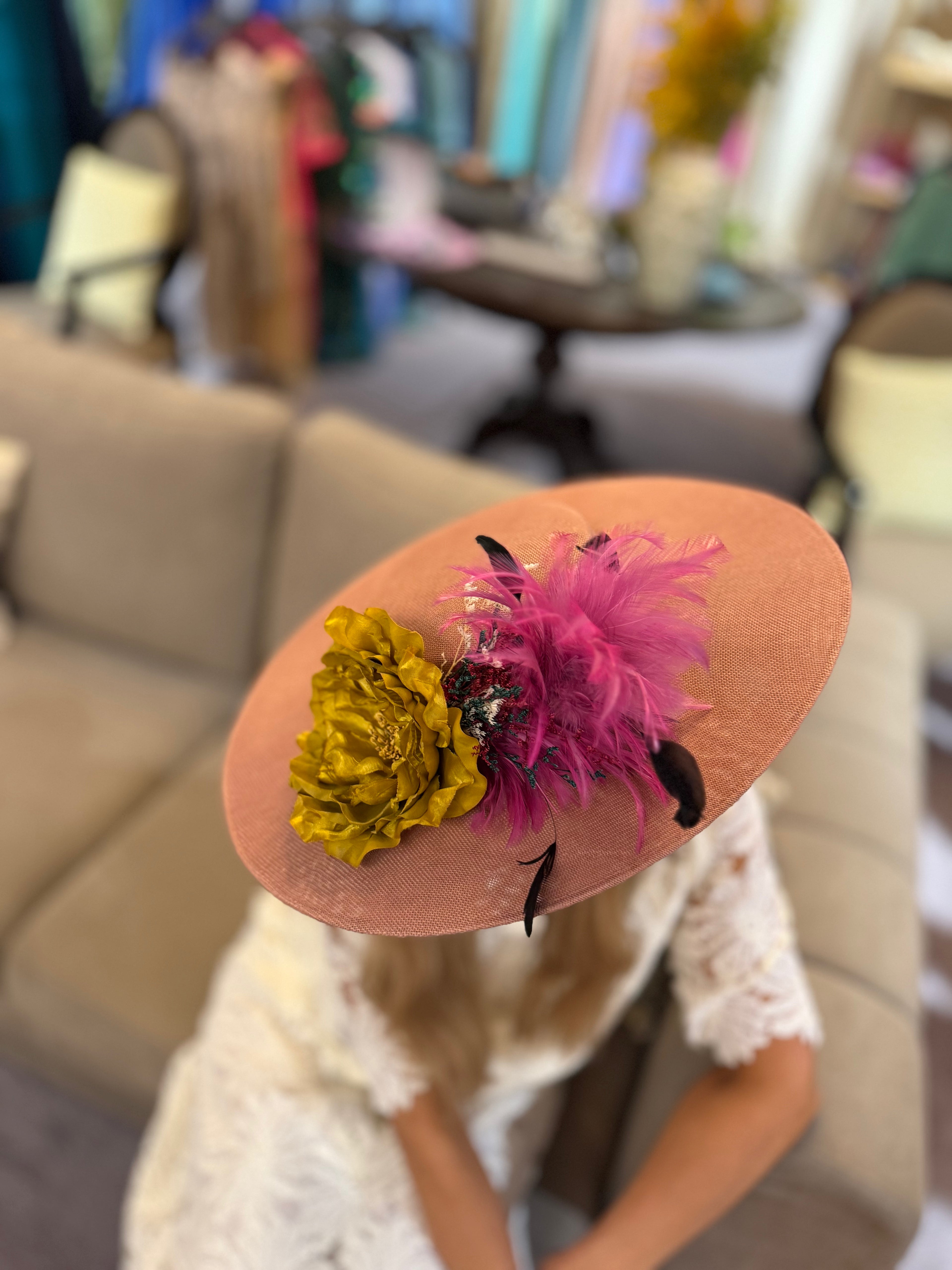 TOUCADO ROSA E DOURADO