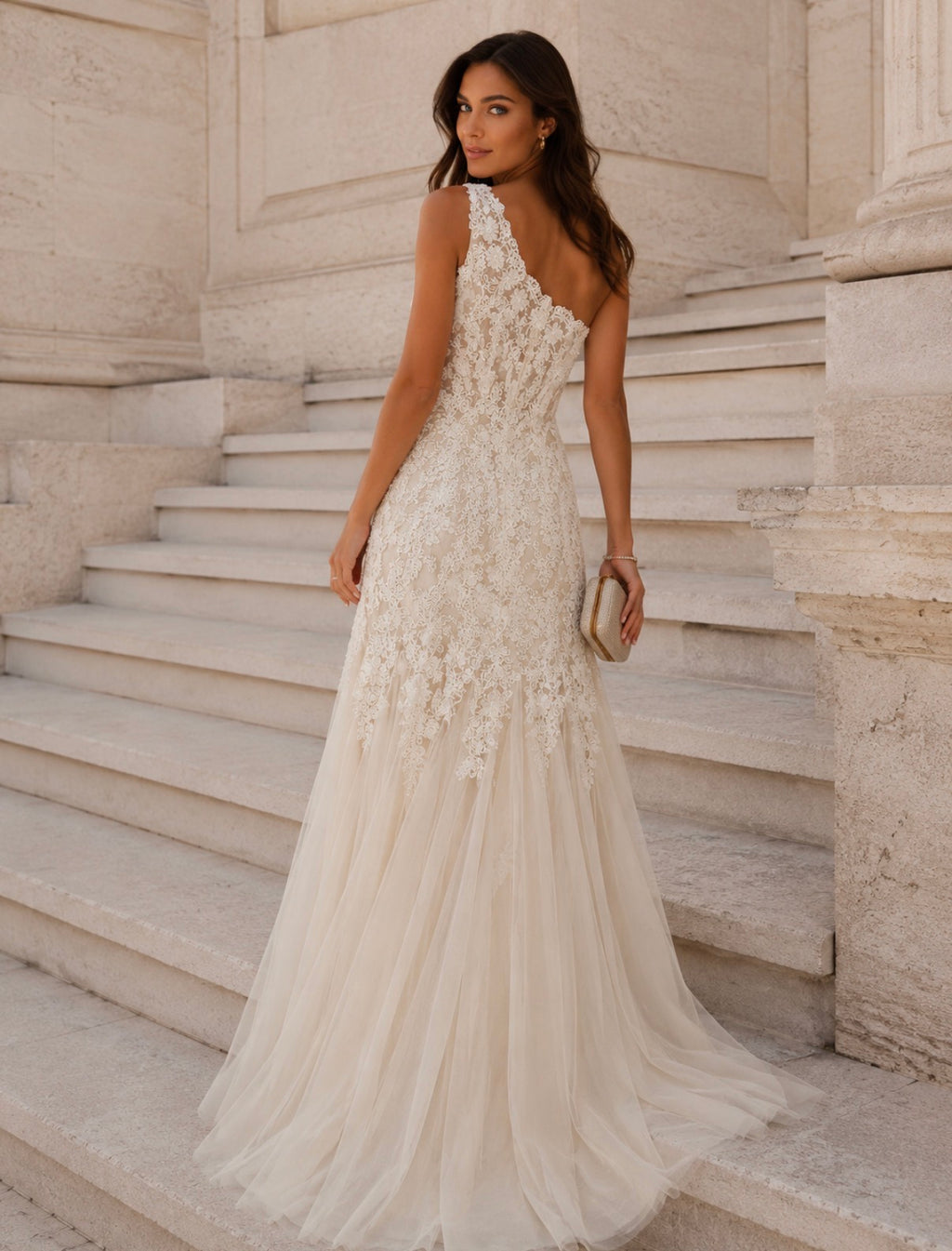 VESTIDO EM RENDA MARFIM
