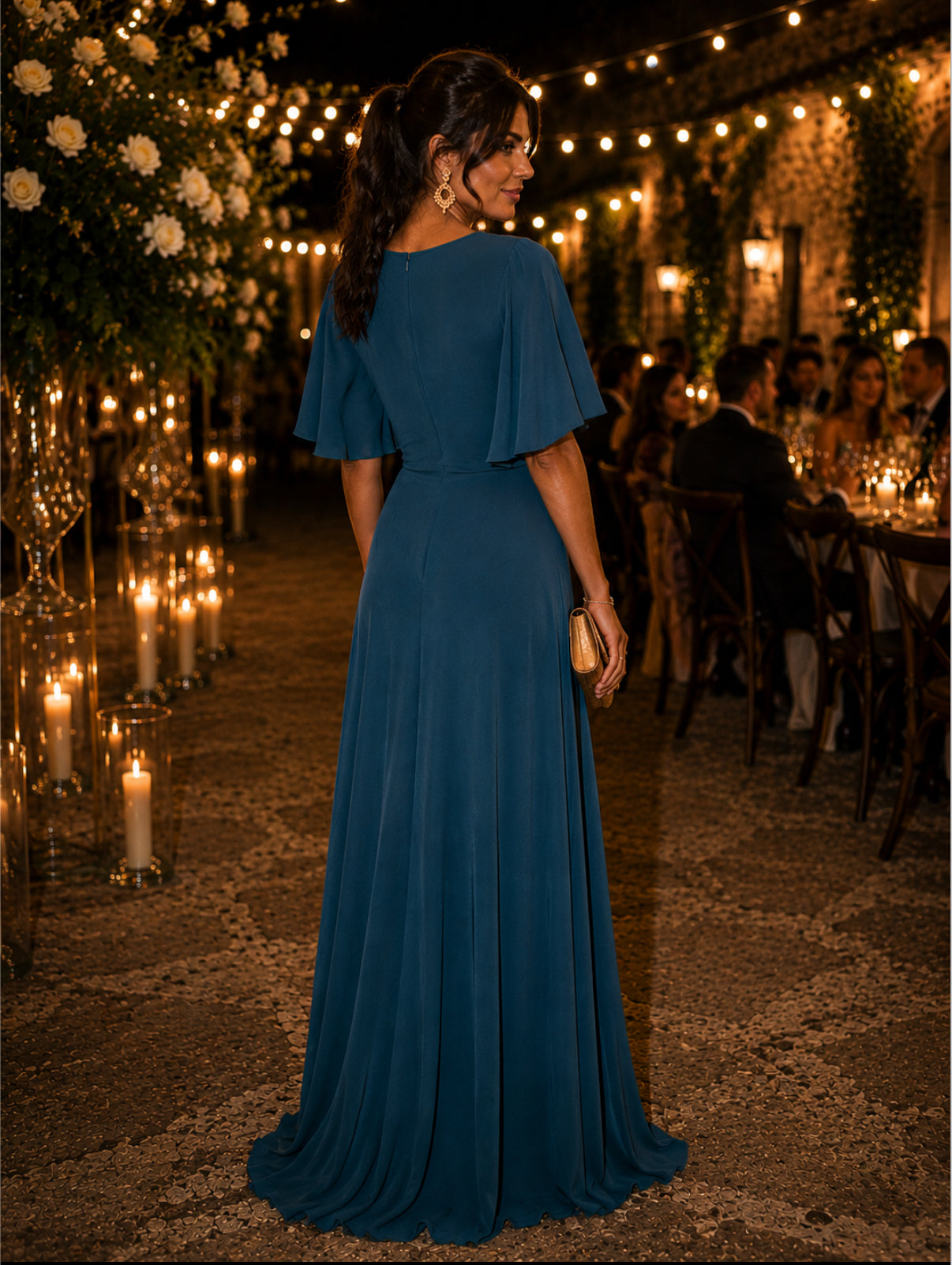 VESTIDO COM DRAPEADO NA FRENTE