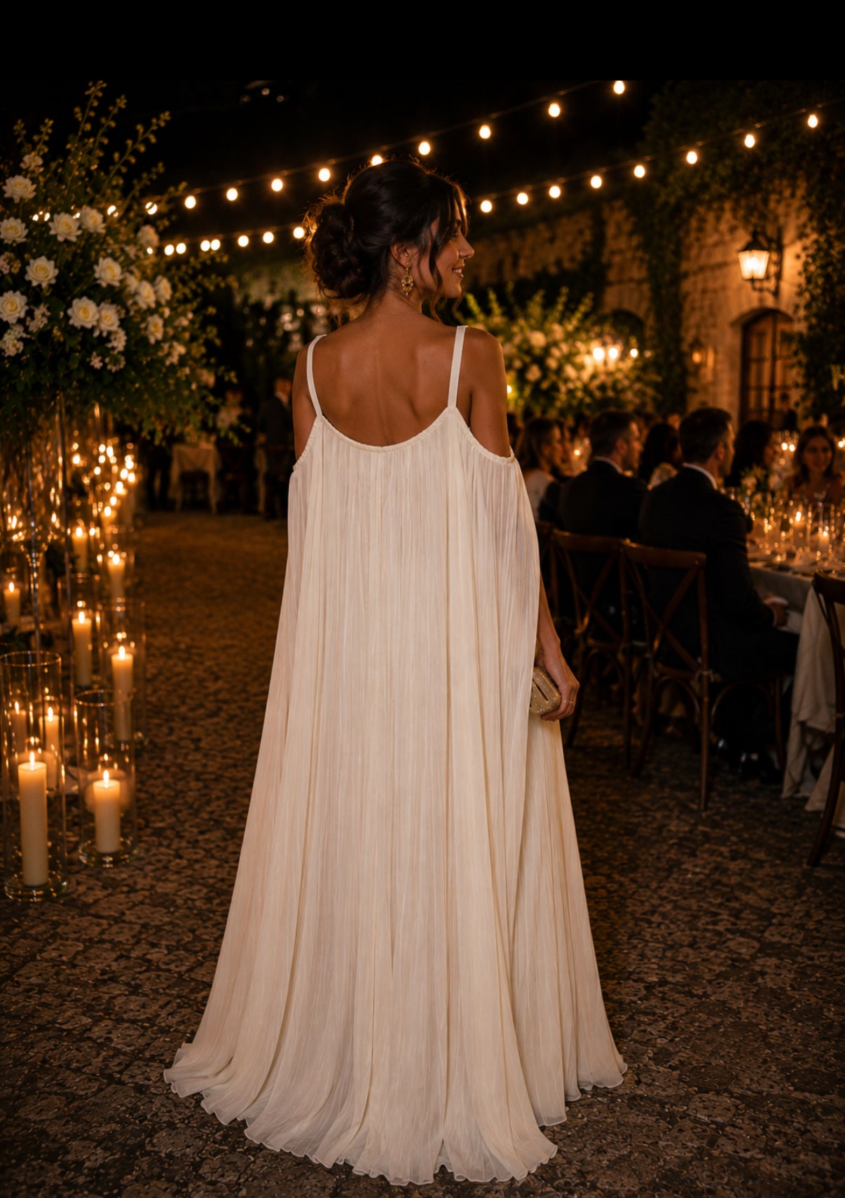 VESTIDO PLISSADO COM FLORES