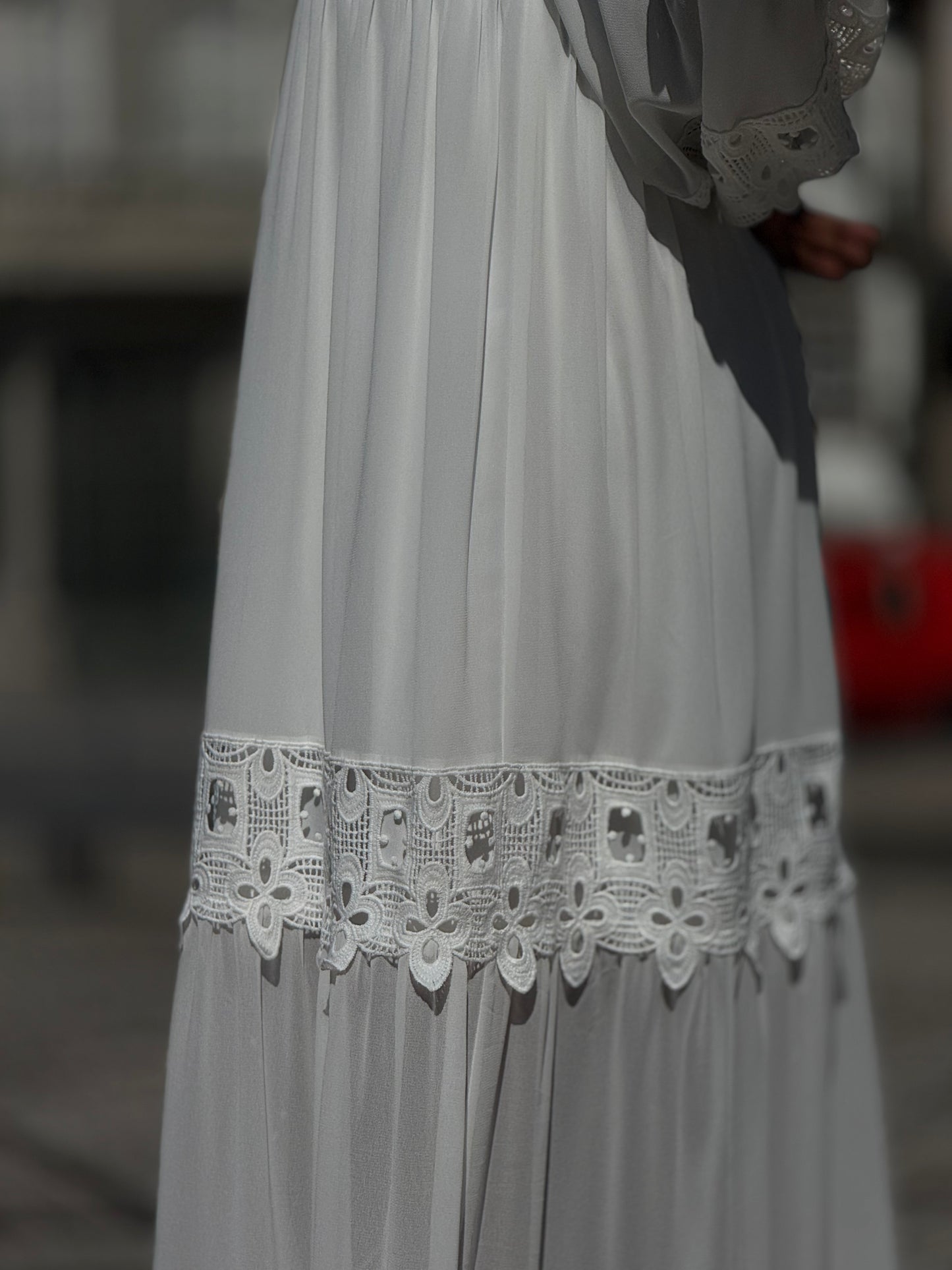 Vestido branco de renda