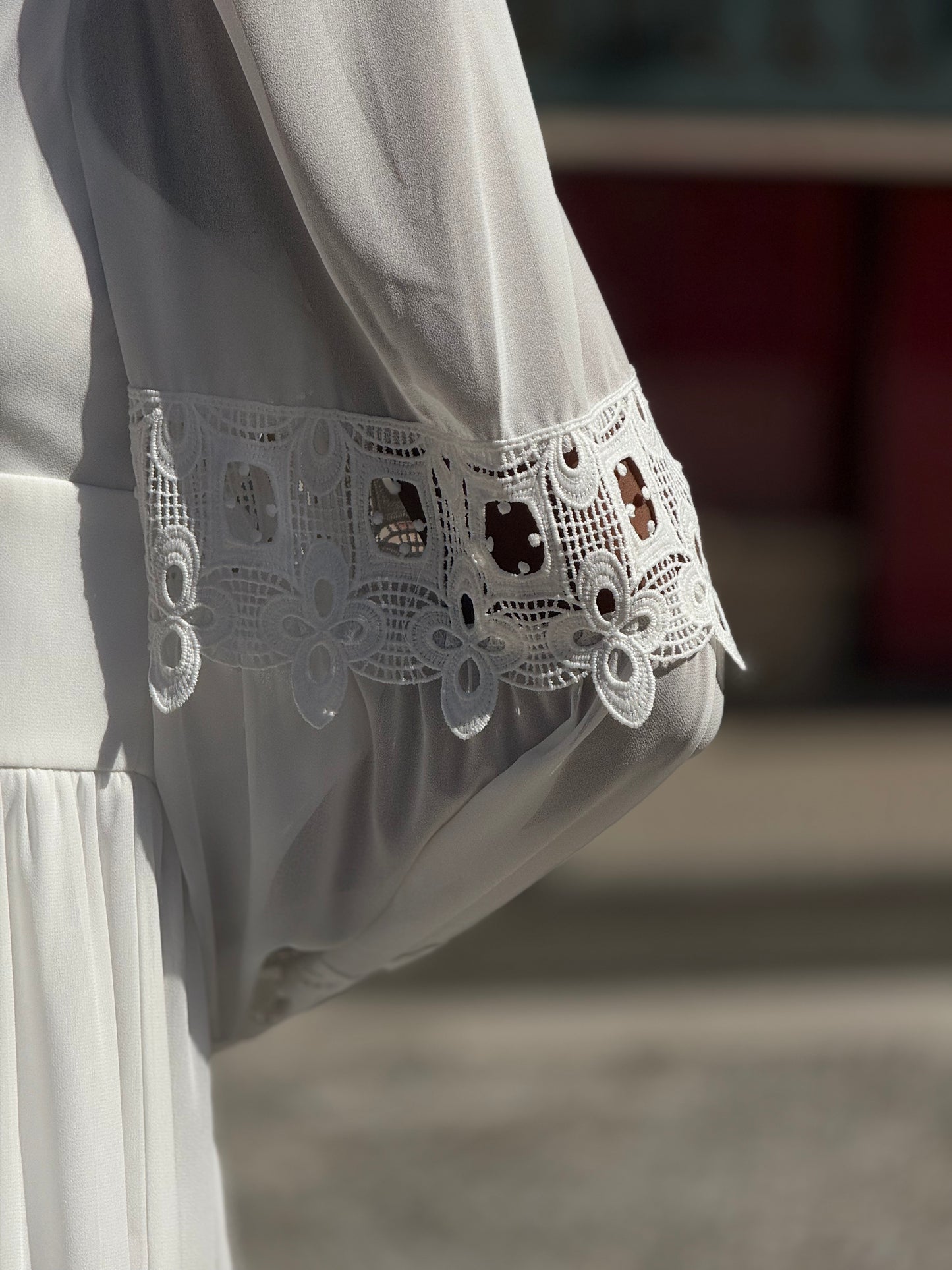 Vestido branco de renda