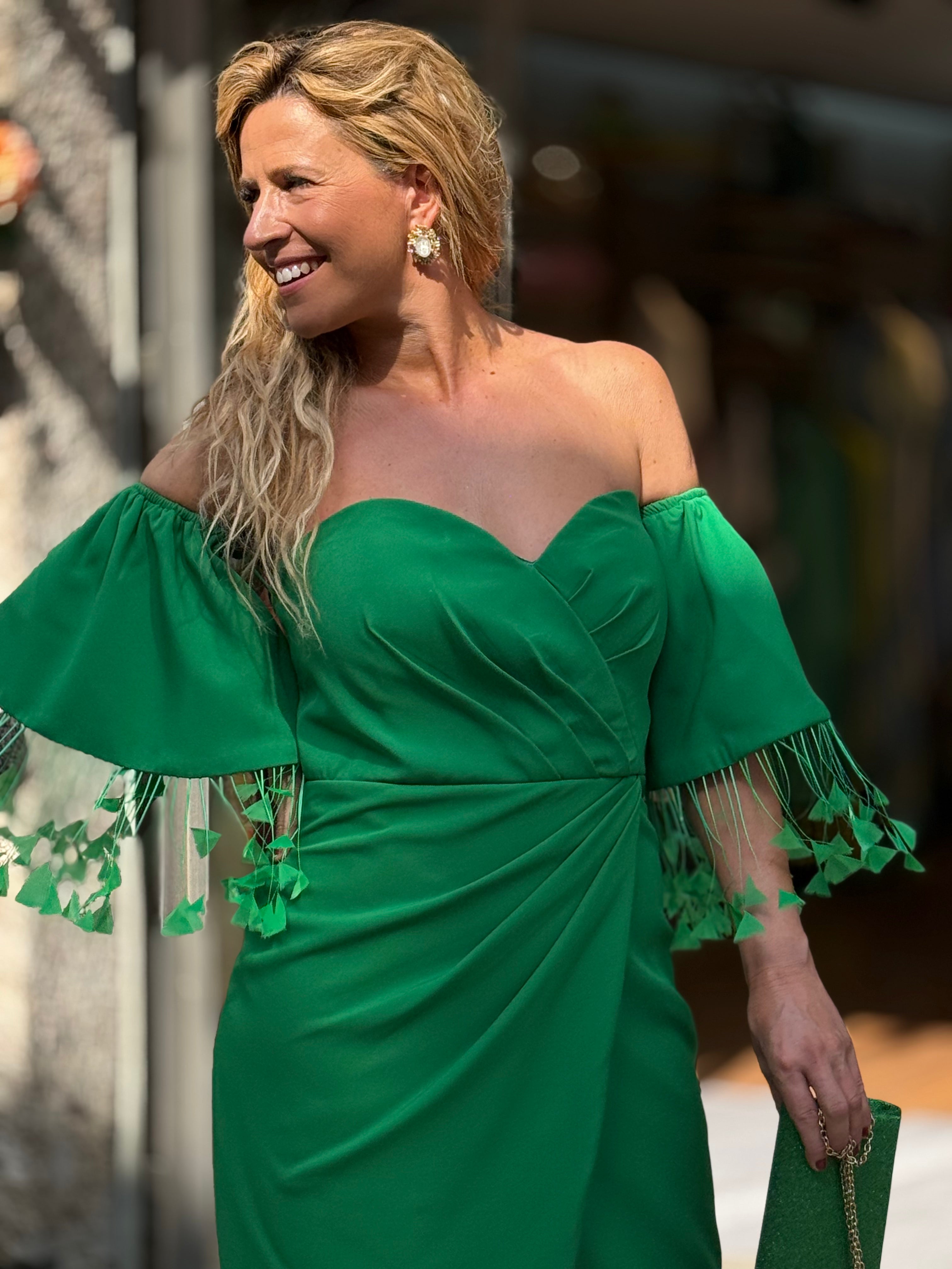 VESTIDO CORTE SEREIA MIDI
