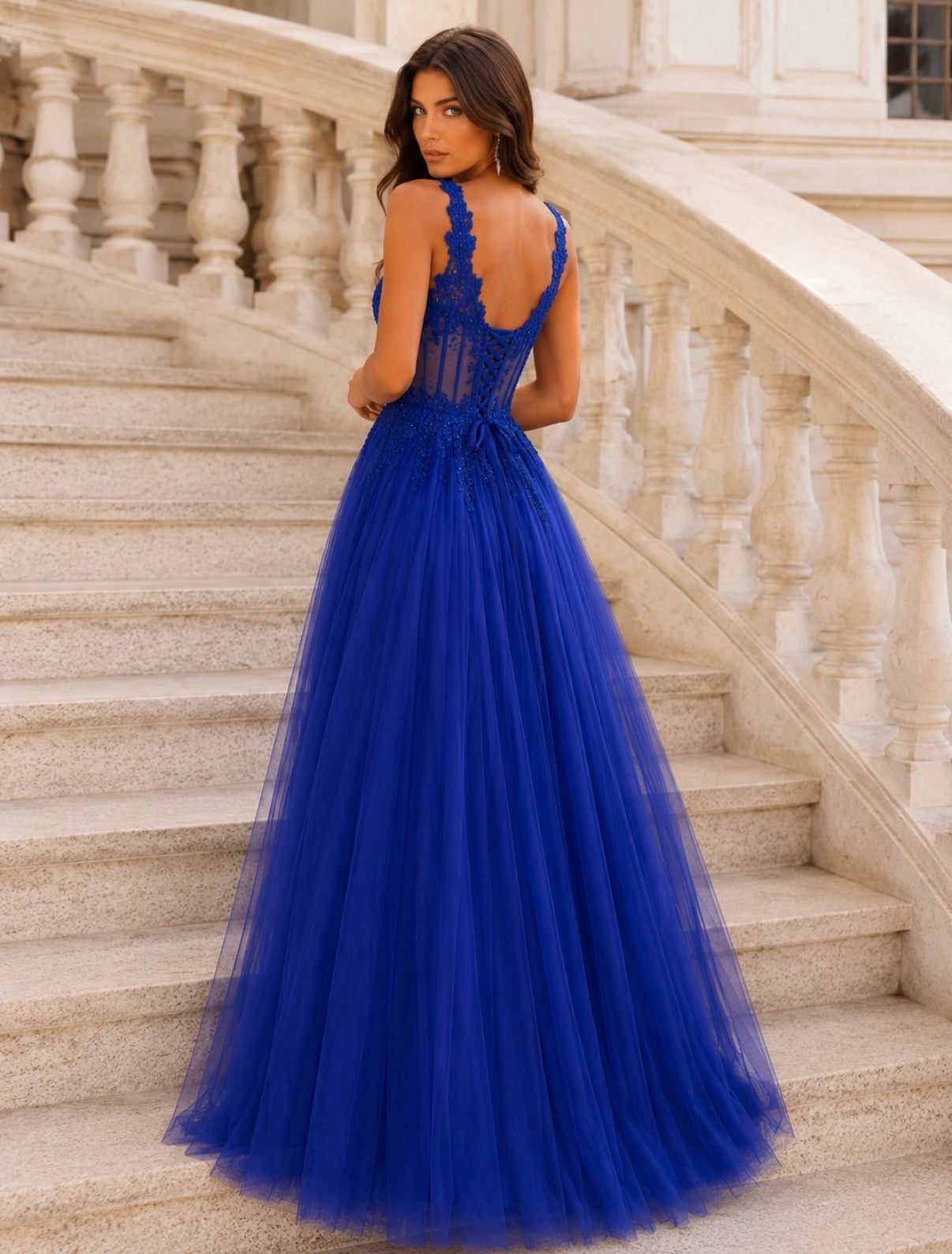 VESTIDO AZUL ROYAL COM BRILHO