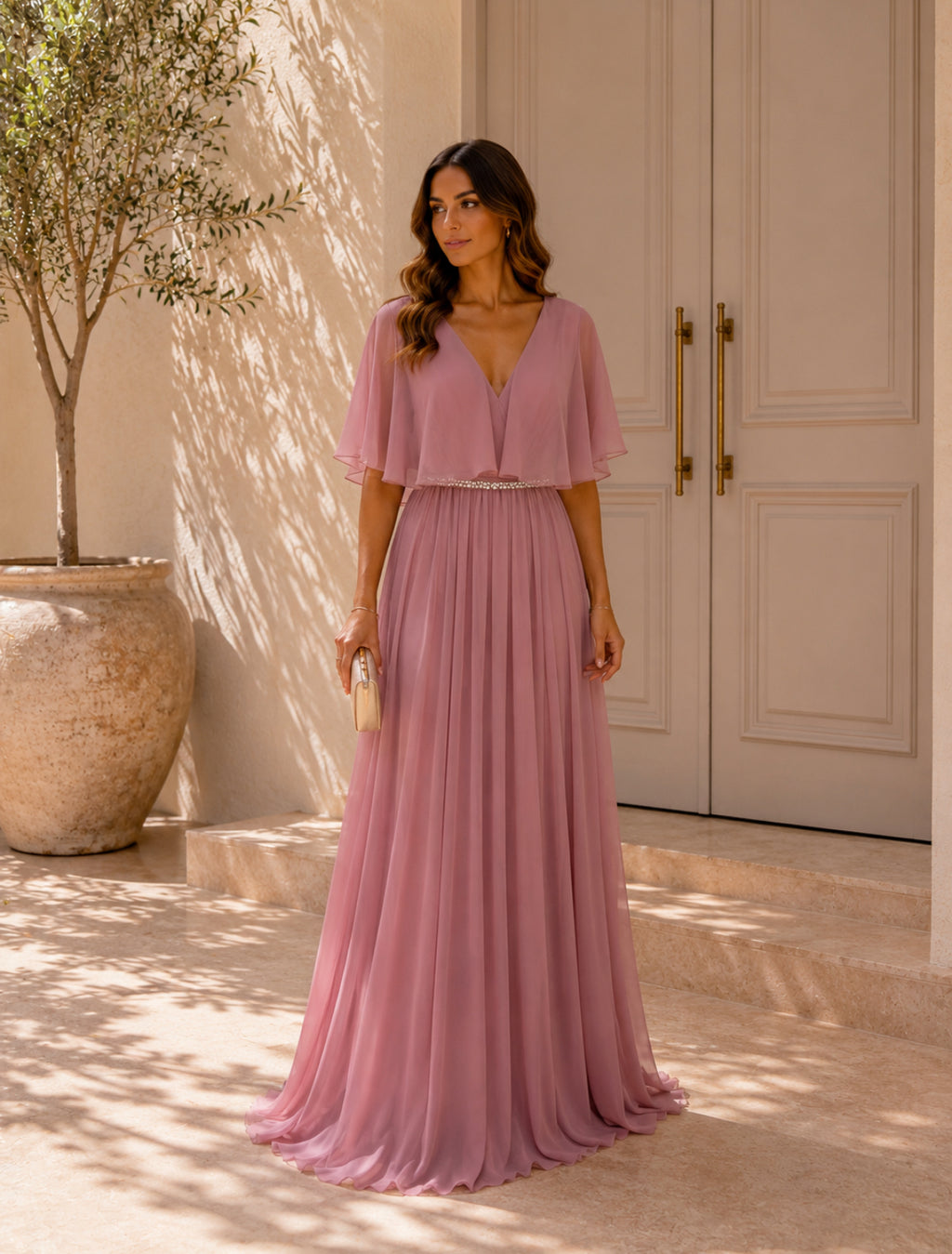 VESTIDO COM CAPA FLUIDA