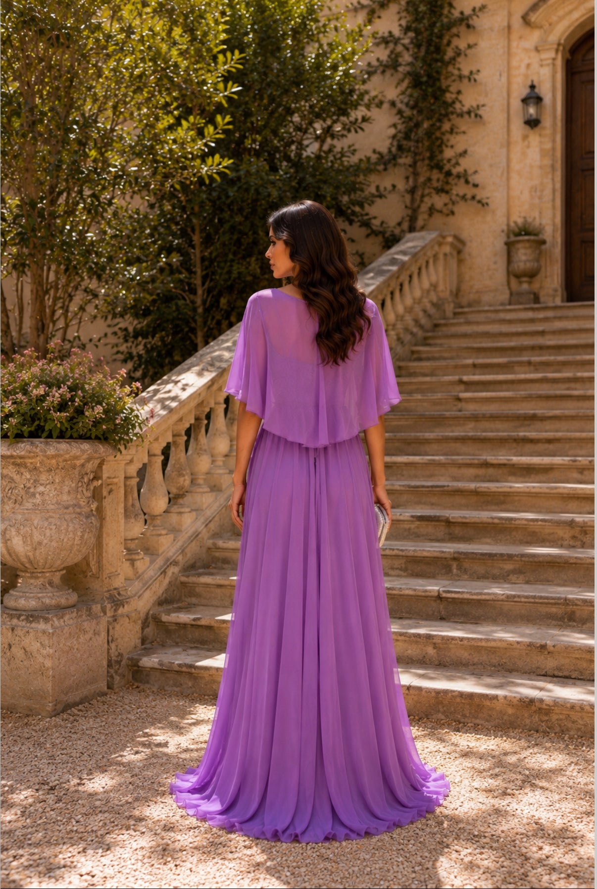 VESTIDO COM CAPA FLUIDA