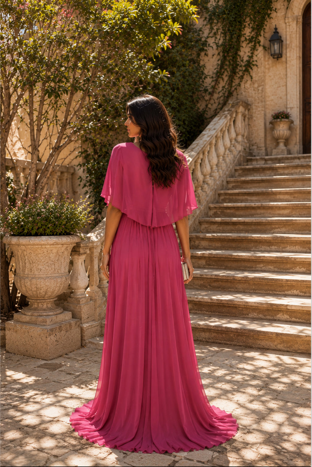 VESTIDO COM CAPA FLUIDA