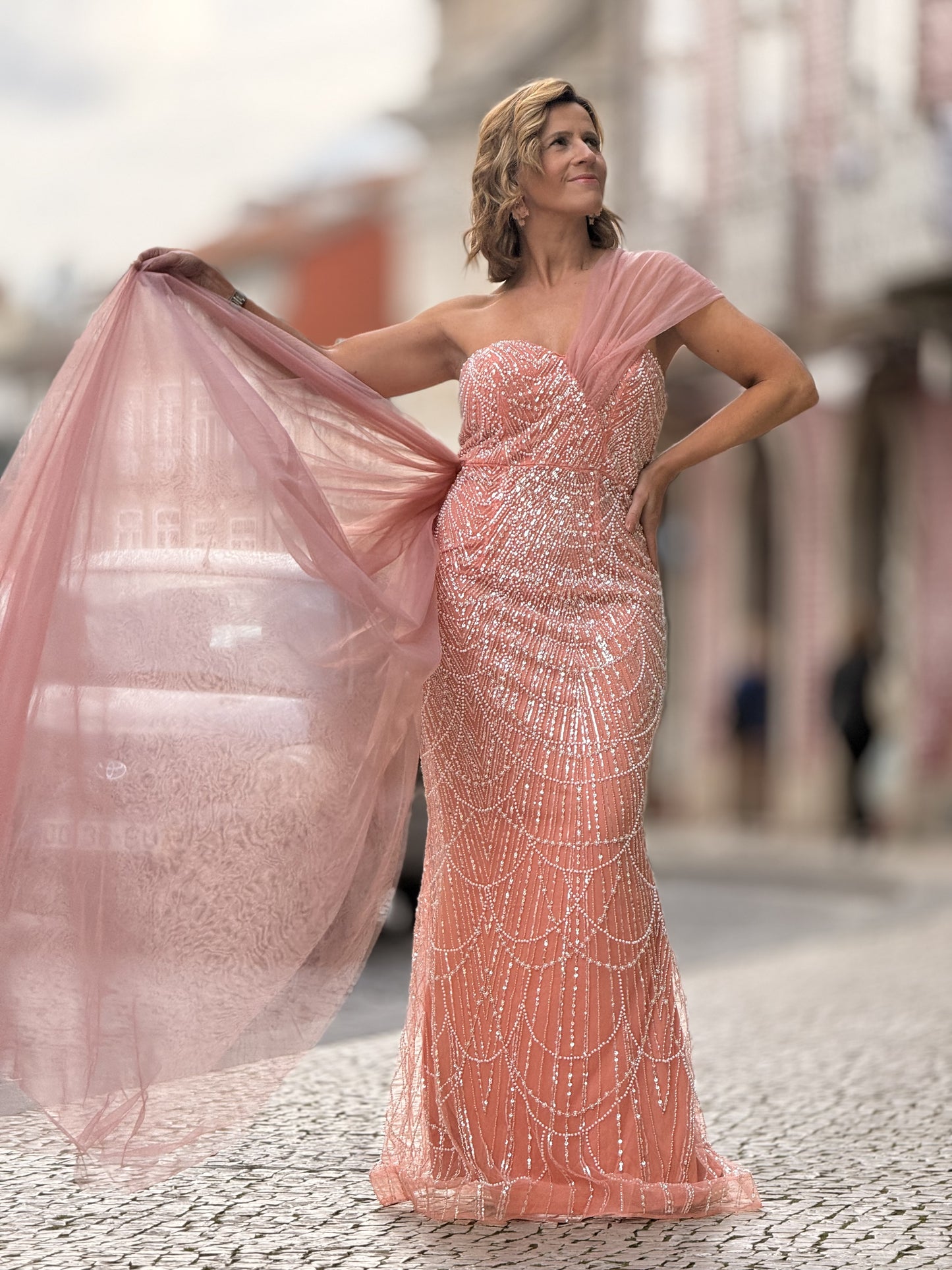 Vestido pérola e brilho