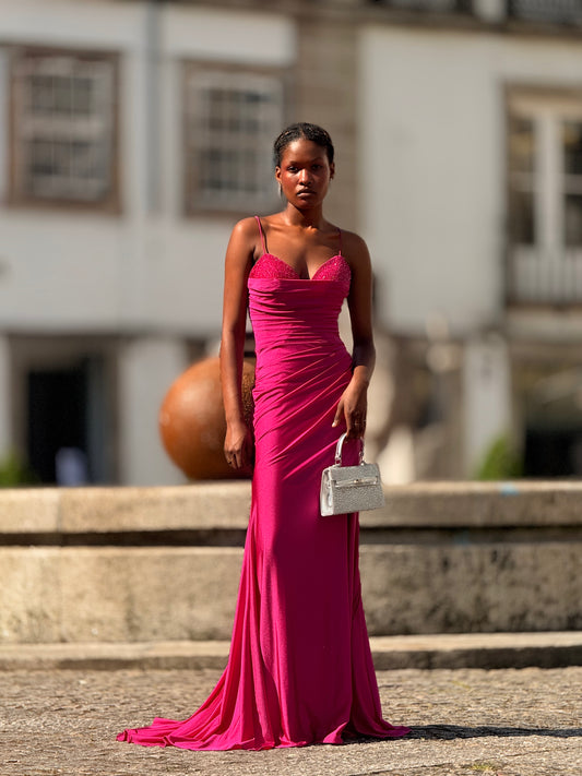 Vestido brilho na copa