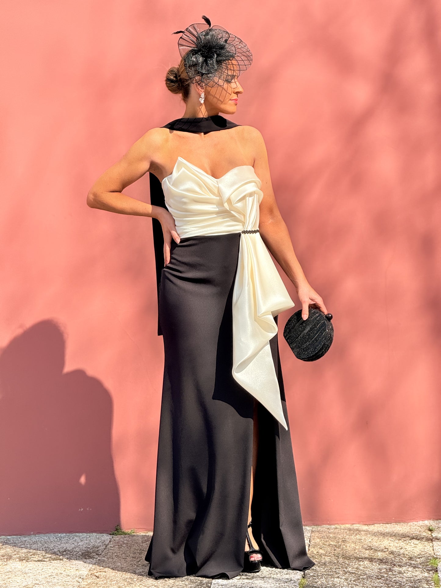Vestido preto e branco