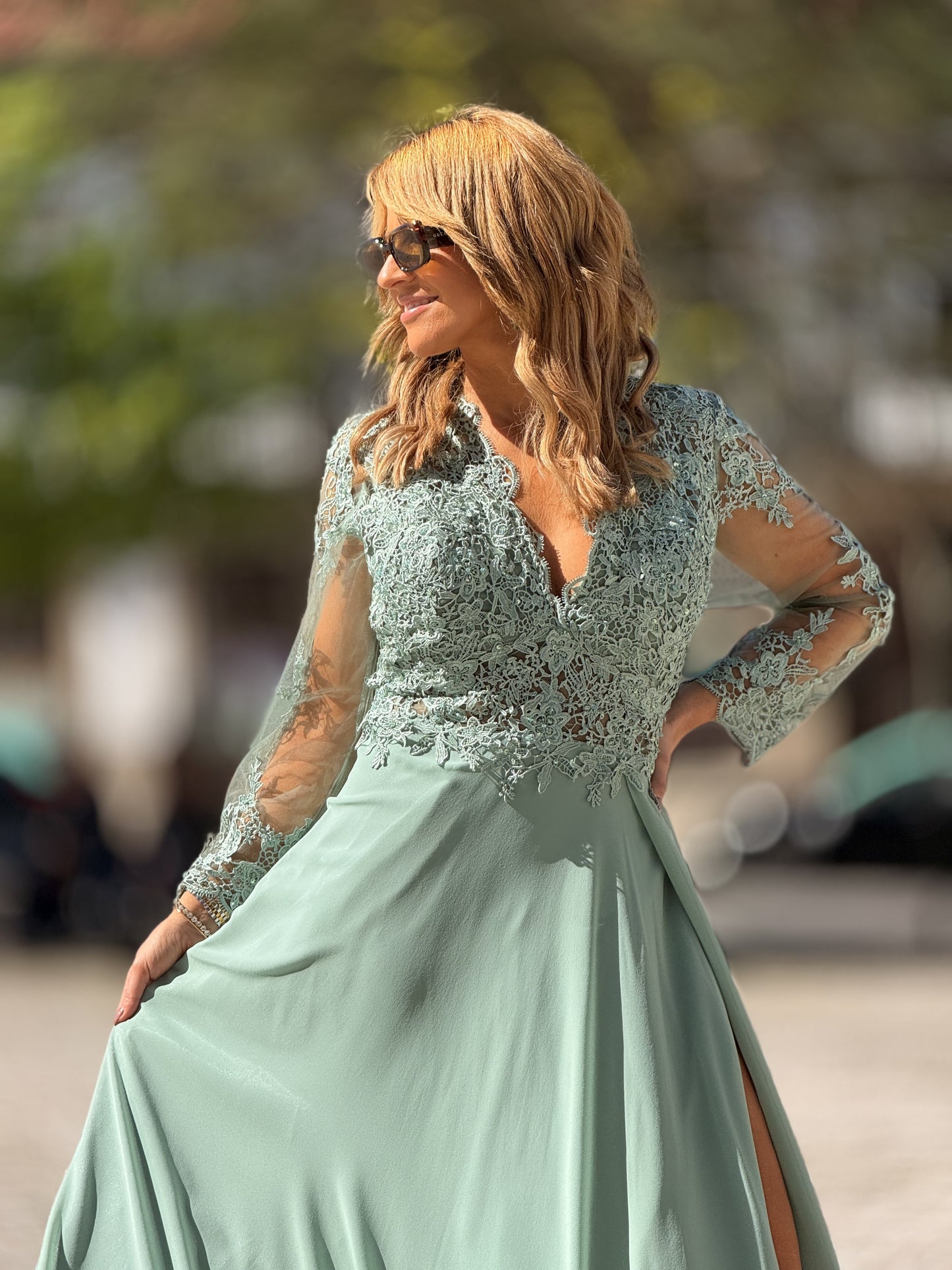 Vestido renda e transparência