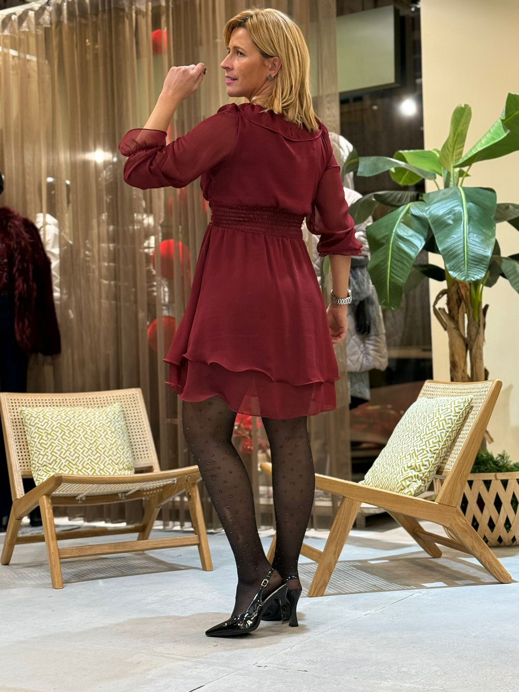 VESTIDO CURTO BORDEAUX