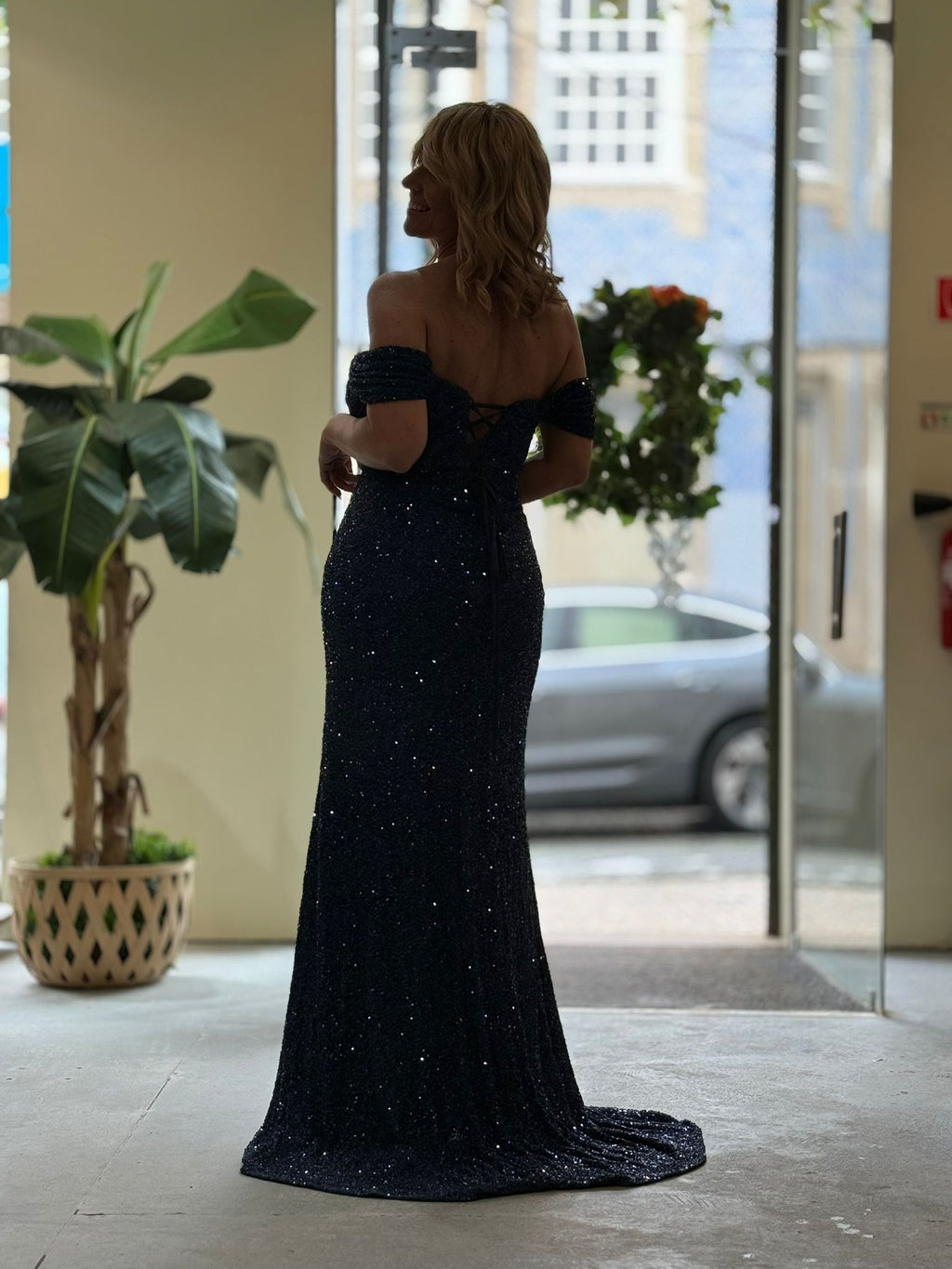 VESTIDO SEREIA EM LANTEJOULAS