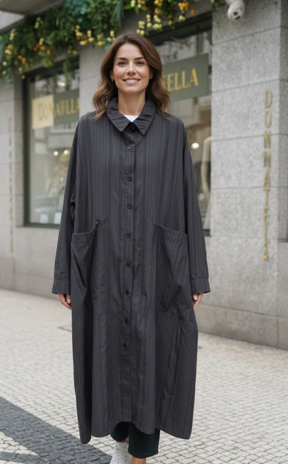 VESTIDO OVERSIZE COM BOTÕES
