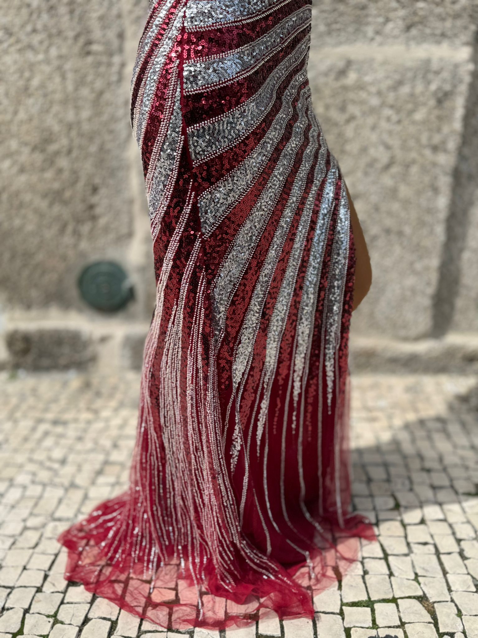 VESTIDO BORDO
