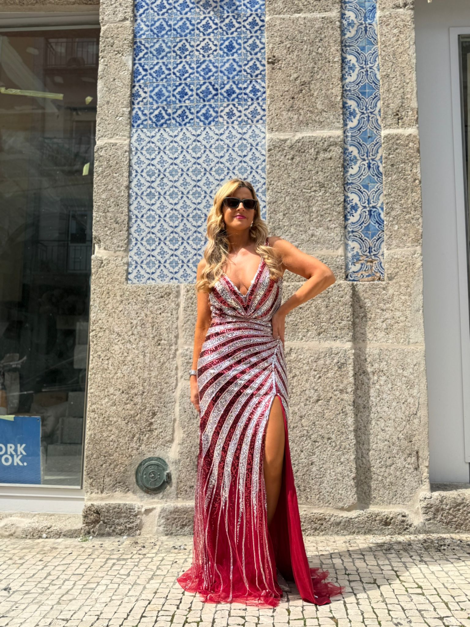 VESTIDO BORDO