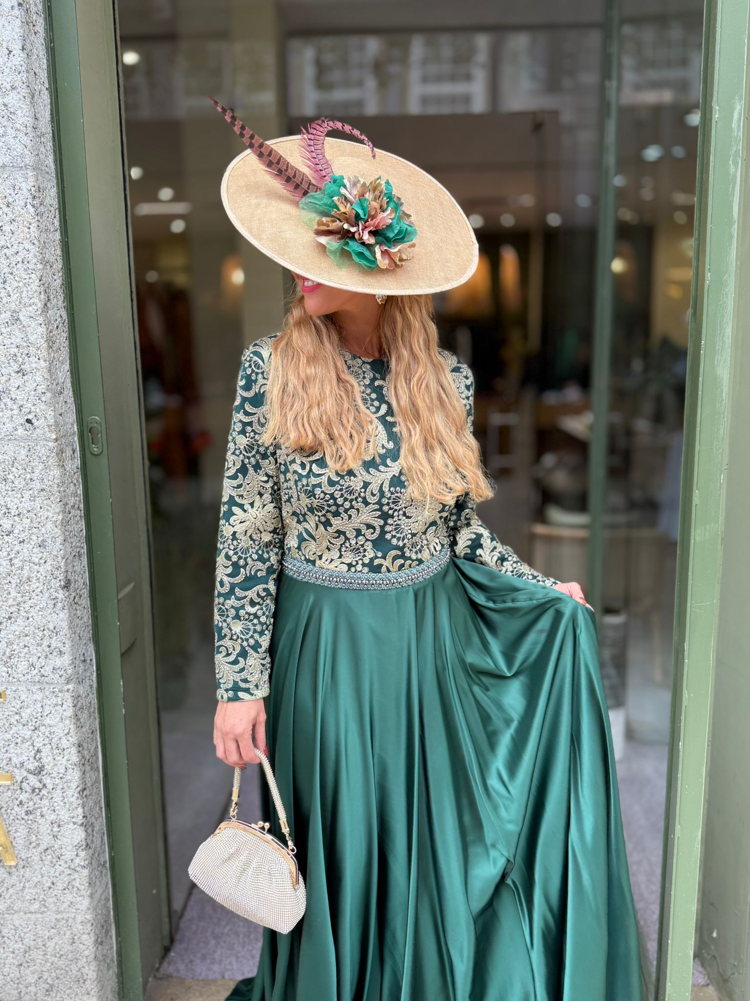 VESTIDO VERDE LANTEJOULAS