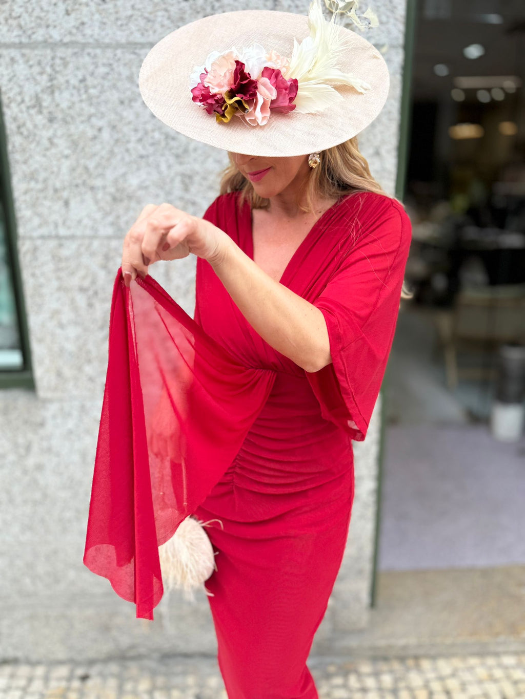 VESTIDO VERMELHO MIDI FLUIDO