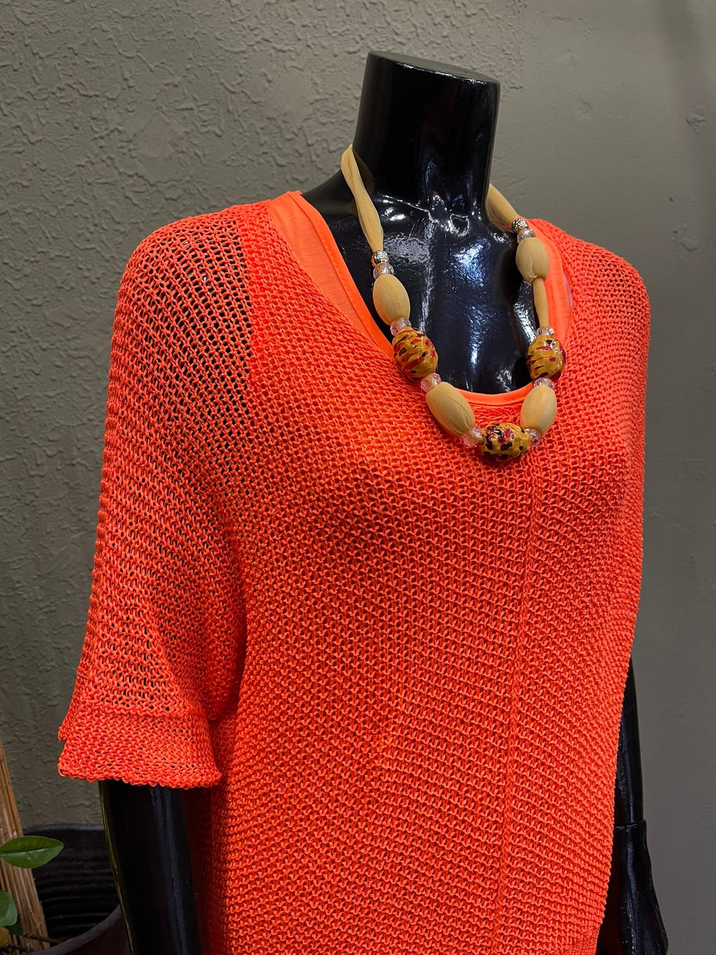 VESTIDO DE MALHA COM CAMISOLA
