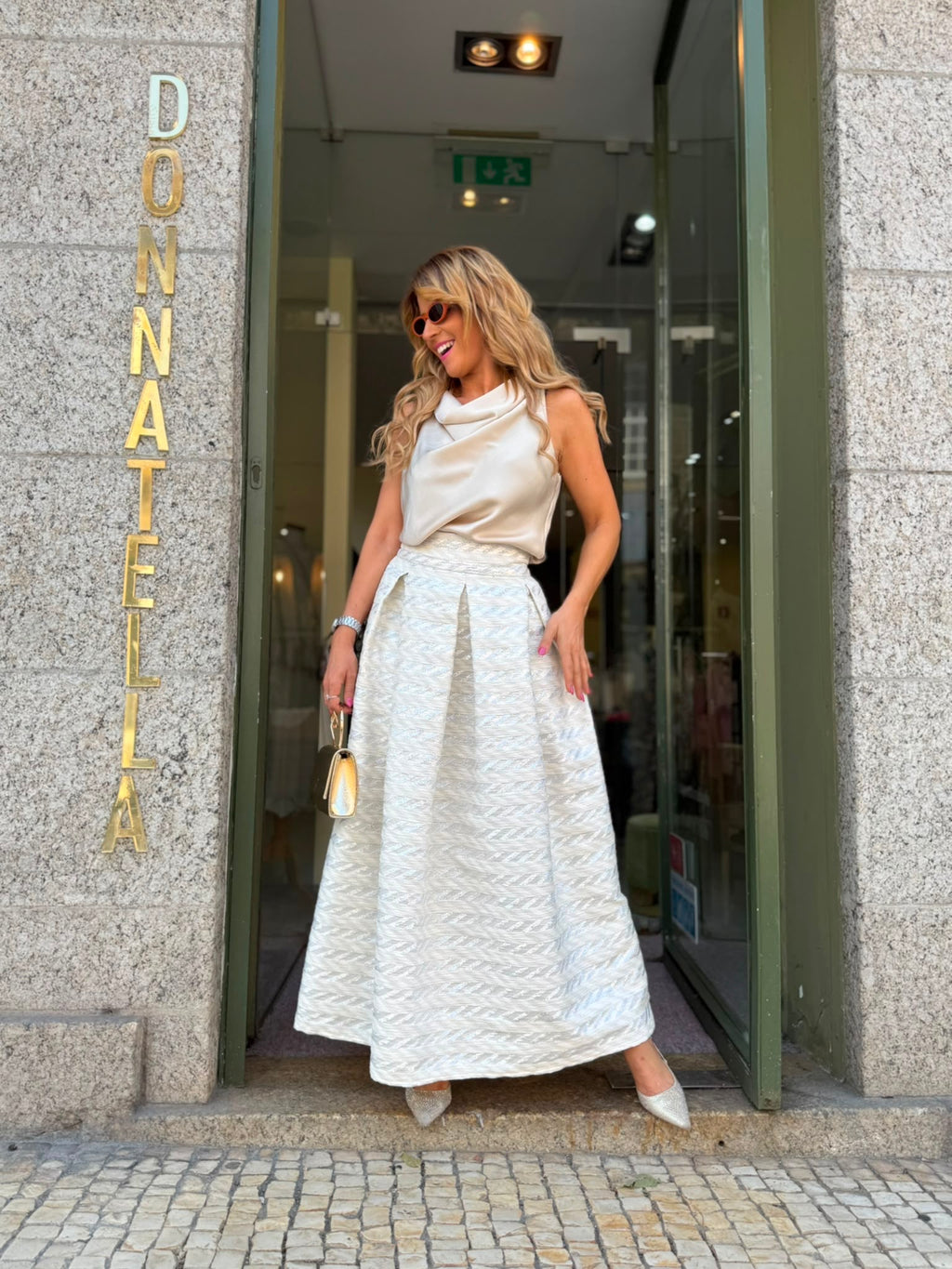 SAIA MIDI PRATEADA ELEGANCE