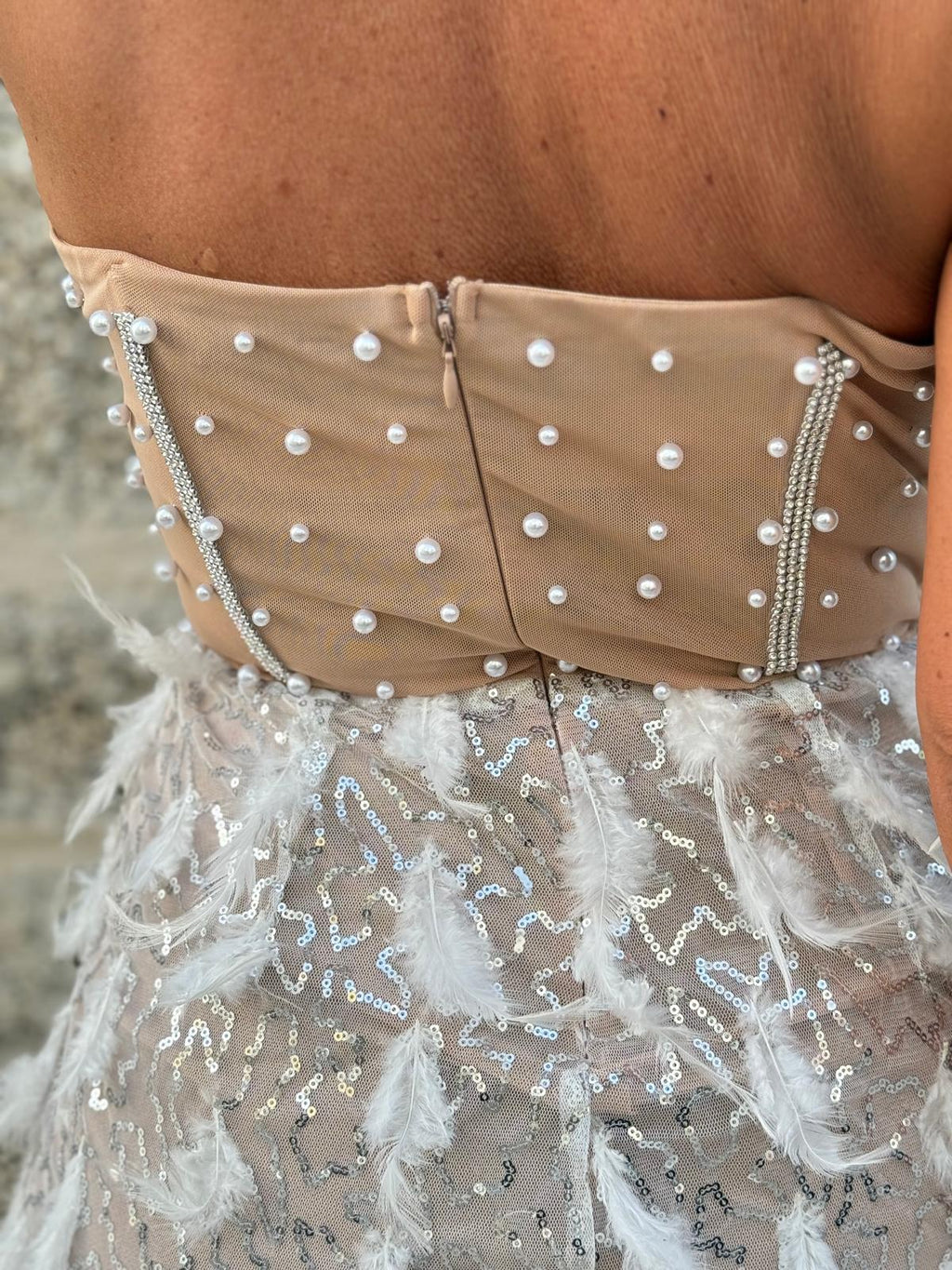 VESTIDO MIDI BORDADO