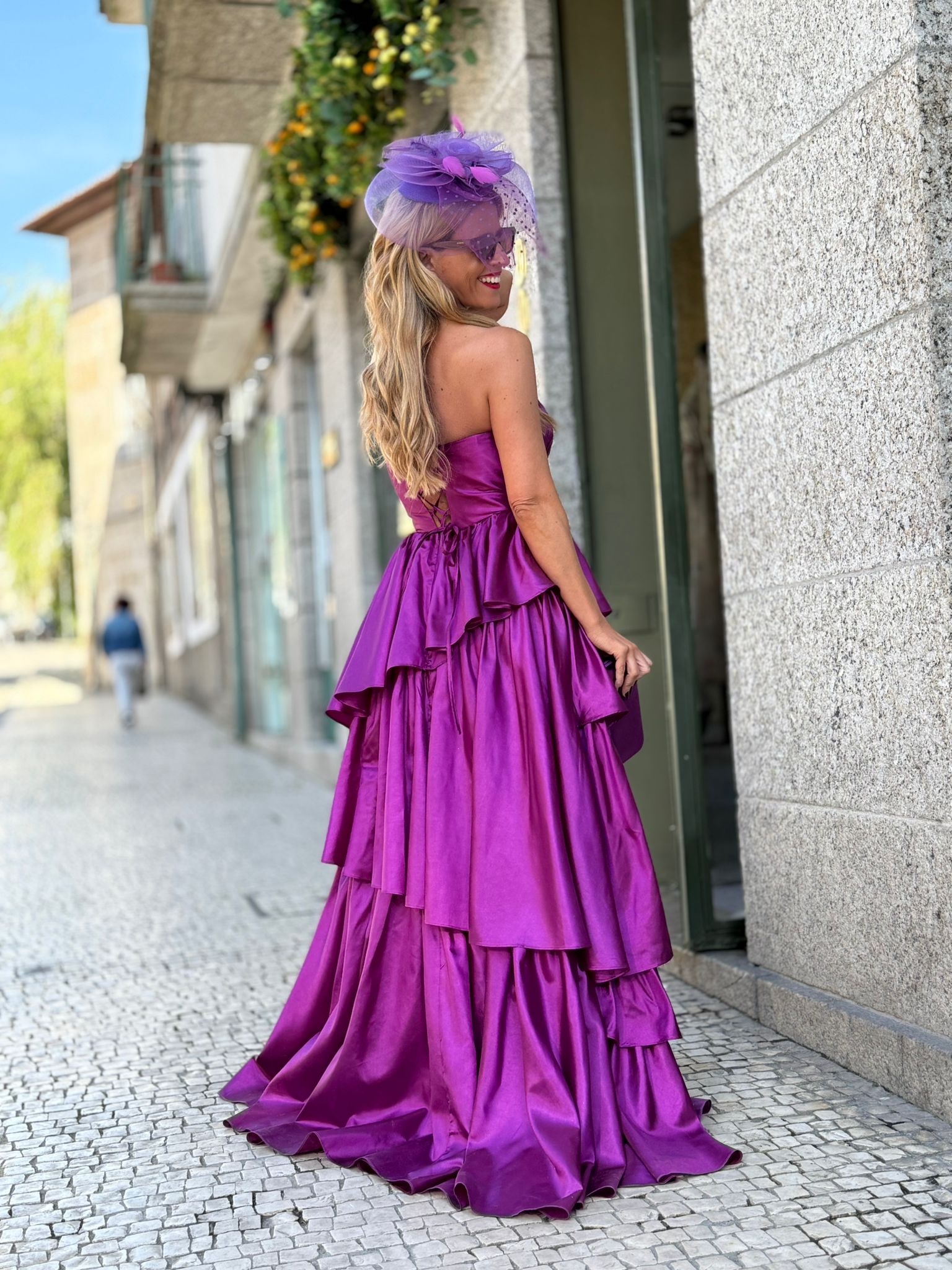 VESTIDO DE FOLHOS
