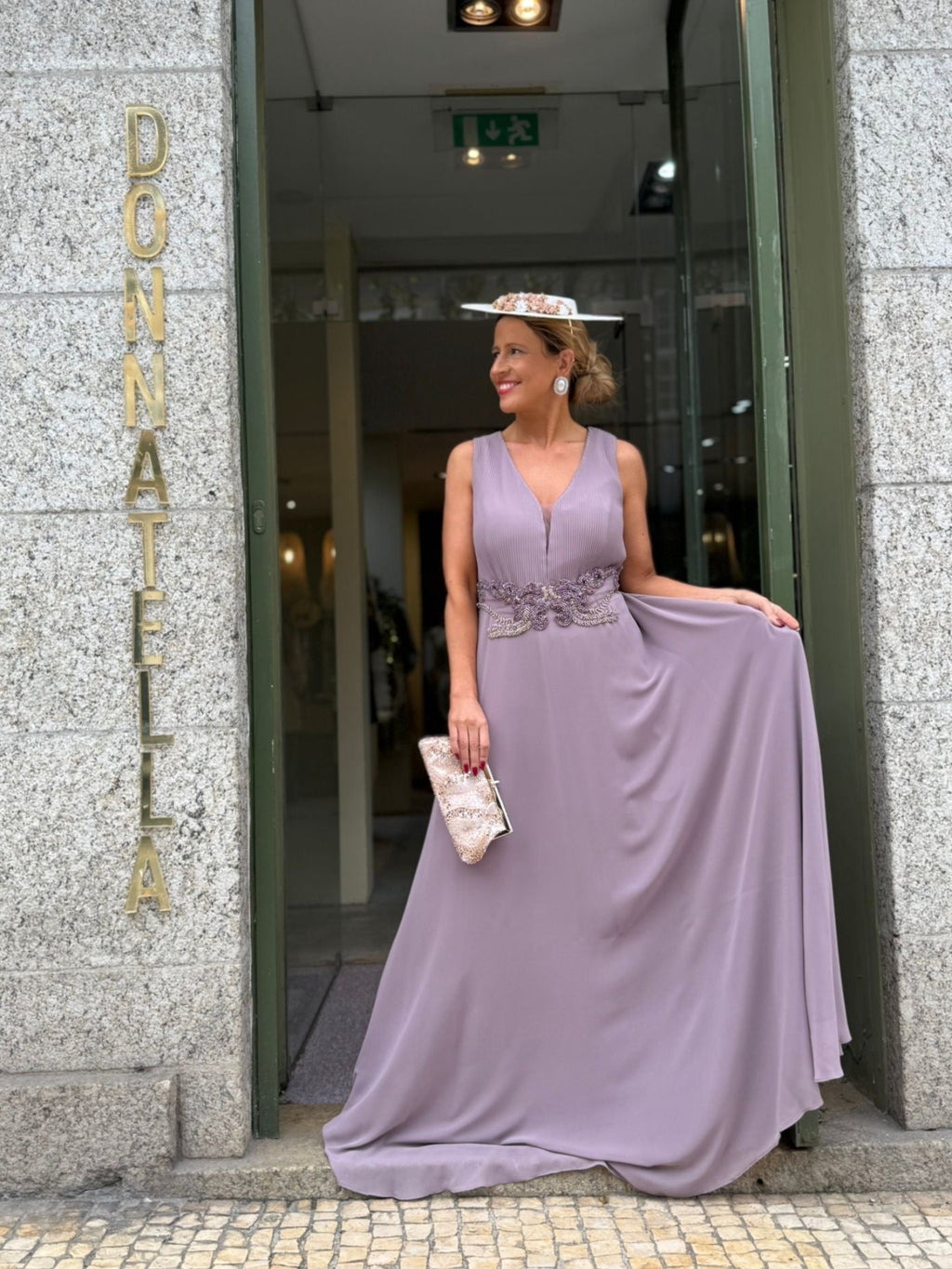 VESTIDO LILÁS COMPRIDO