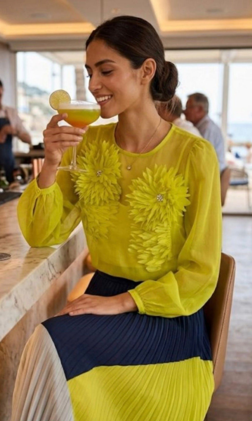 CAMISOLA AMARELA