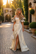VESTIDO CHAMPAGNE COM MANGAS