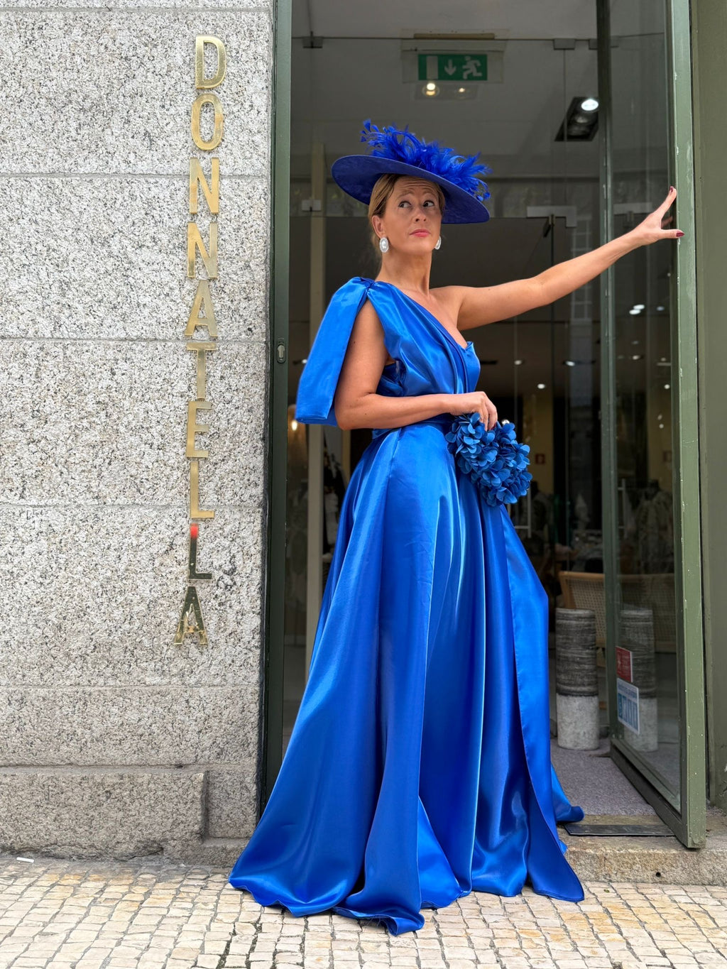 VESTIDO AZUL ELÉTRICO